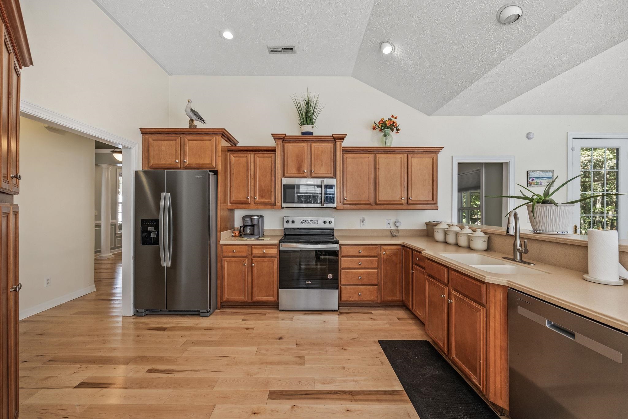 4357 Parkland Dr. Property Photo 21