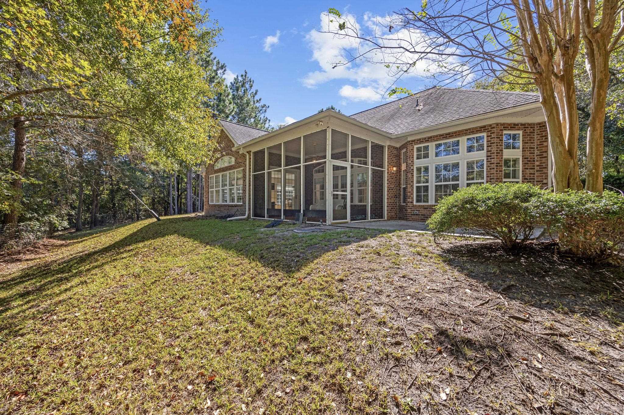 4357 Parkland Dr. Property Photo 40