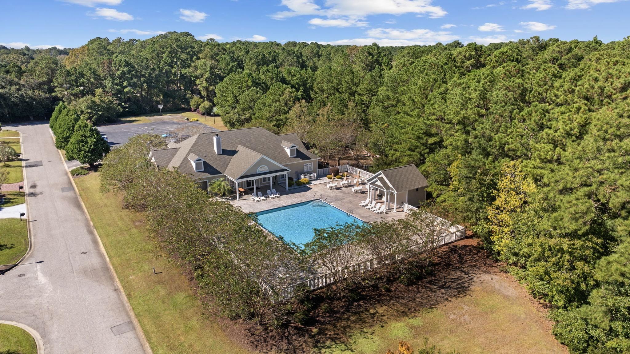 4357 Parkland Dr. Property Photo 48