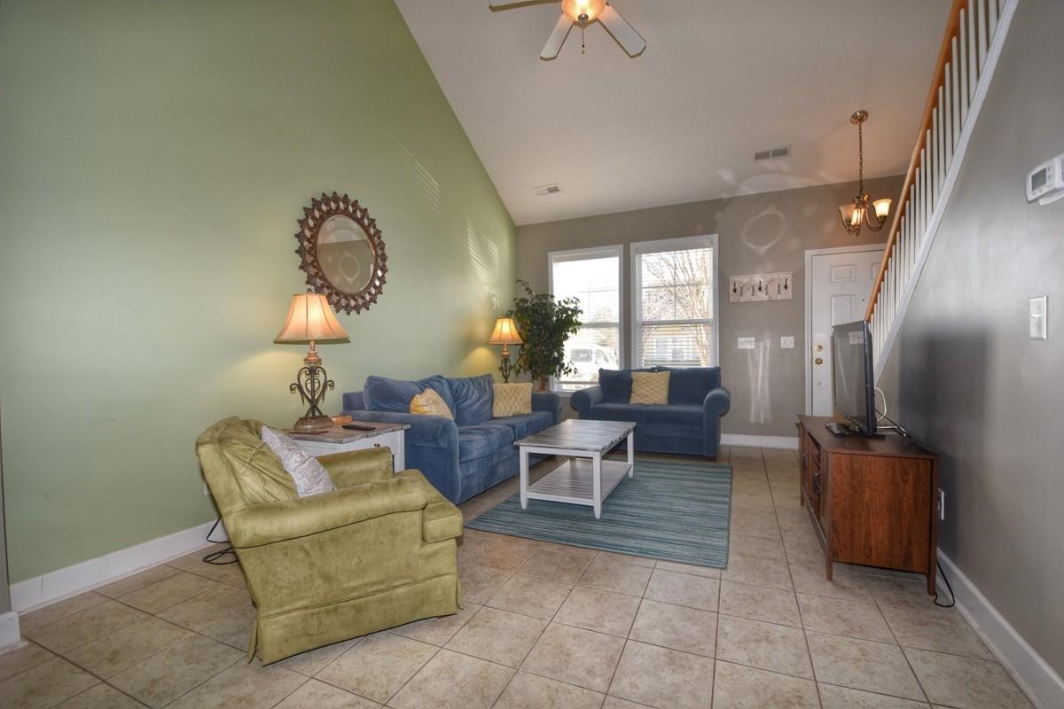6203 Catalina Dr. Property Photo 5