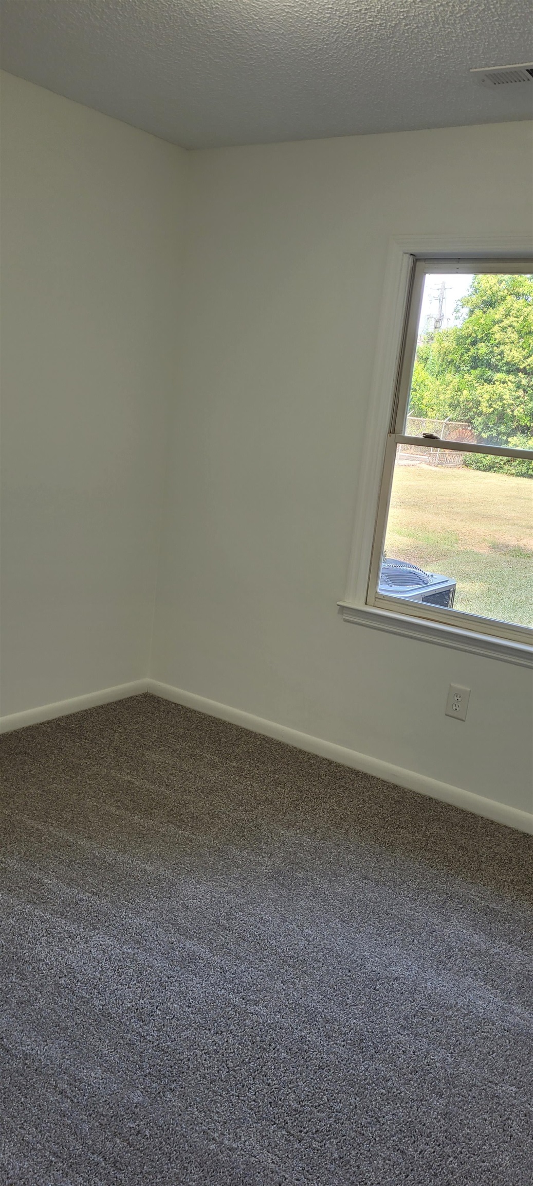 7 S Farr Ave. Property Photo 14