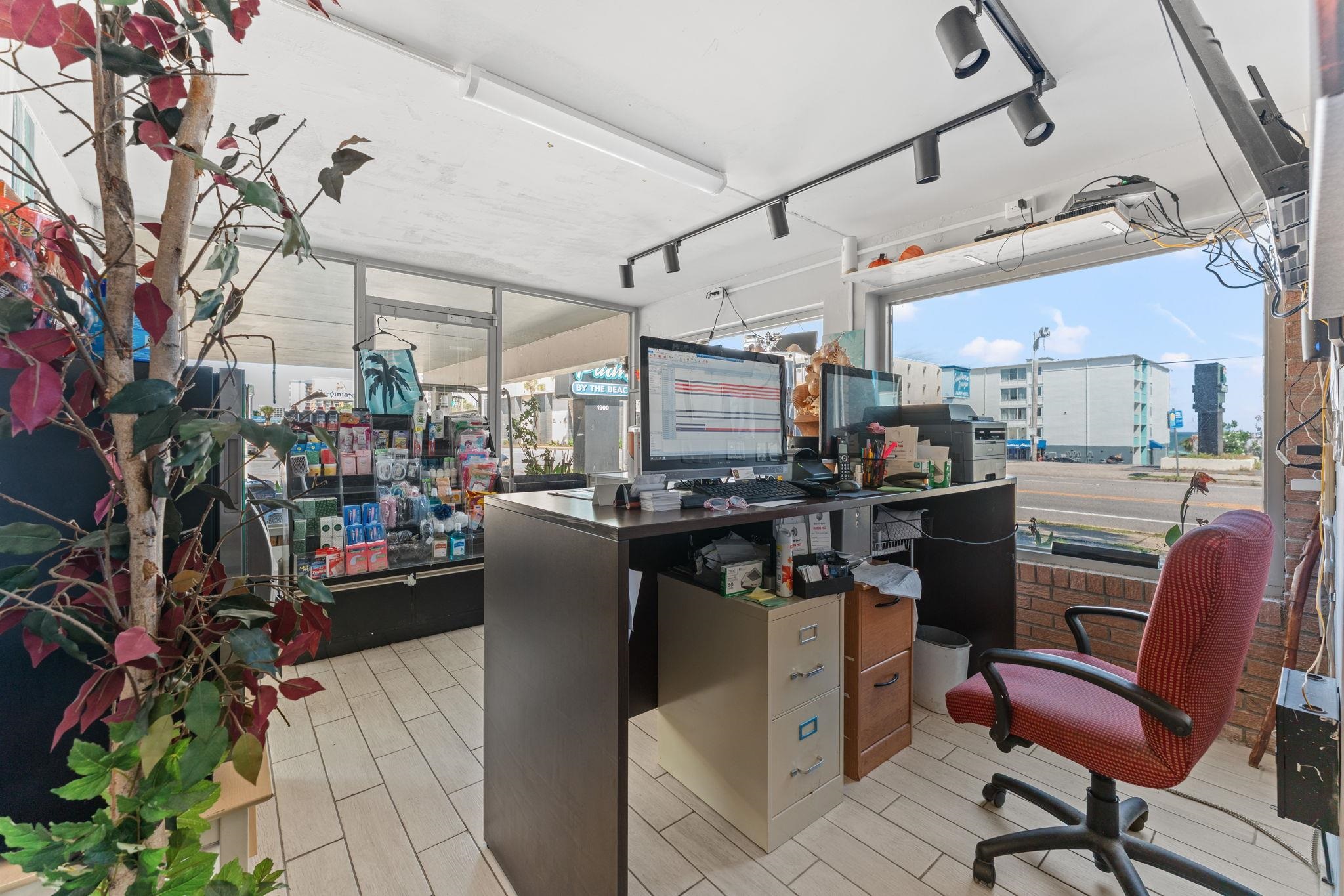 1900 S Ocean Blvd. Property Photo 31