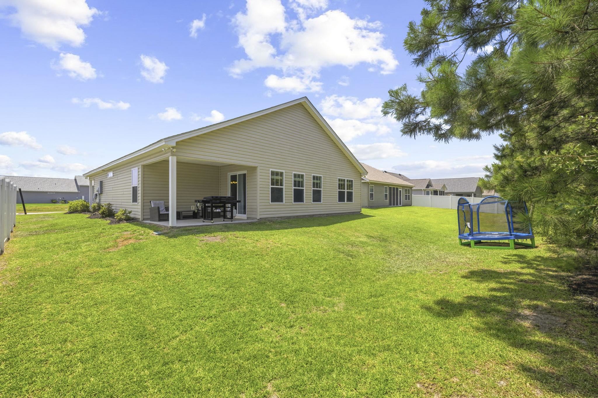 912 Cygnet Dr. Property Photo 3