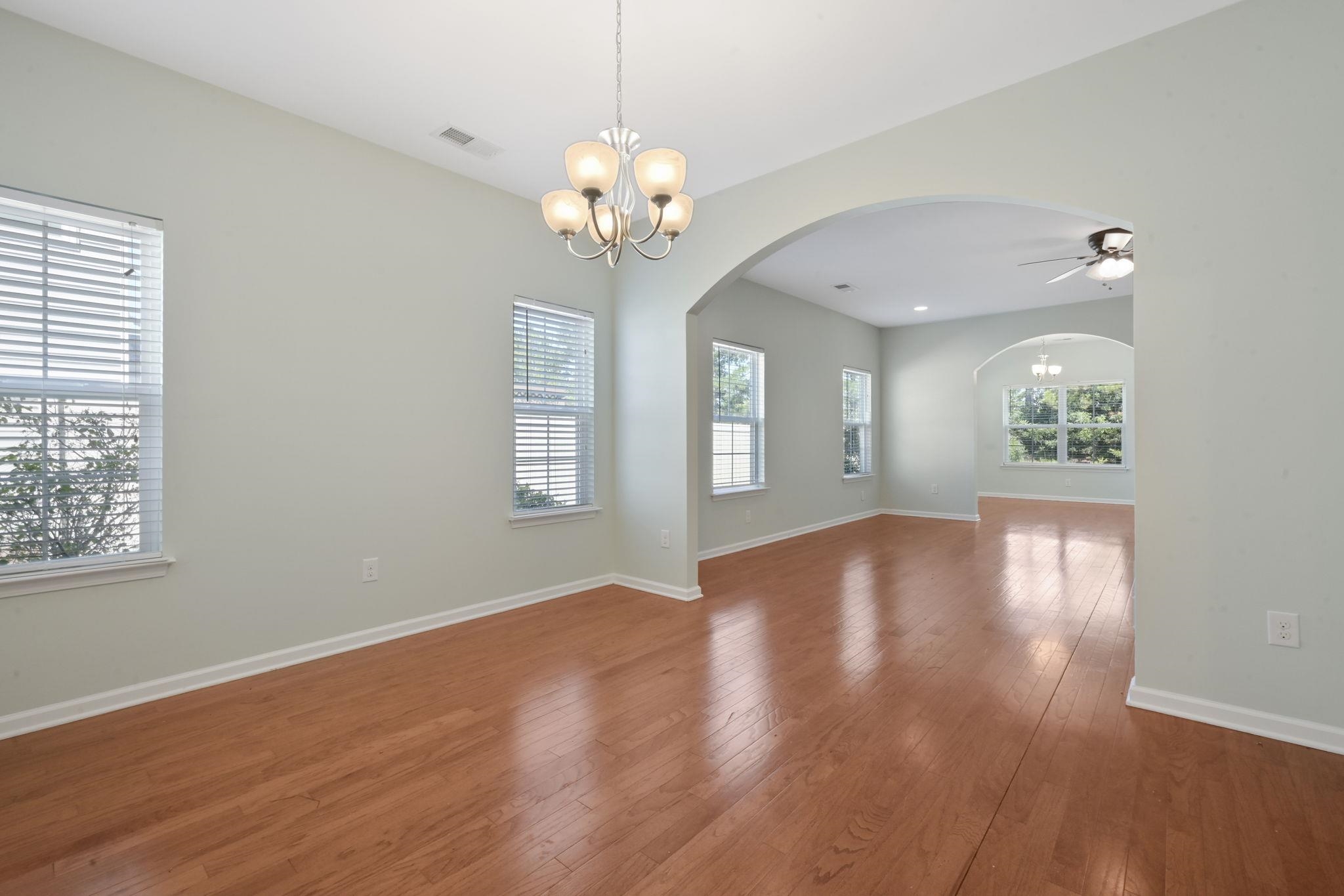 3125 Bramble Glen Dr. Property Photo 18