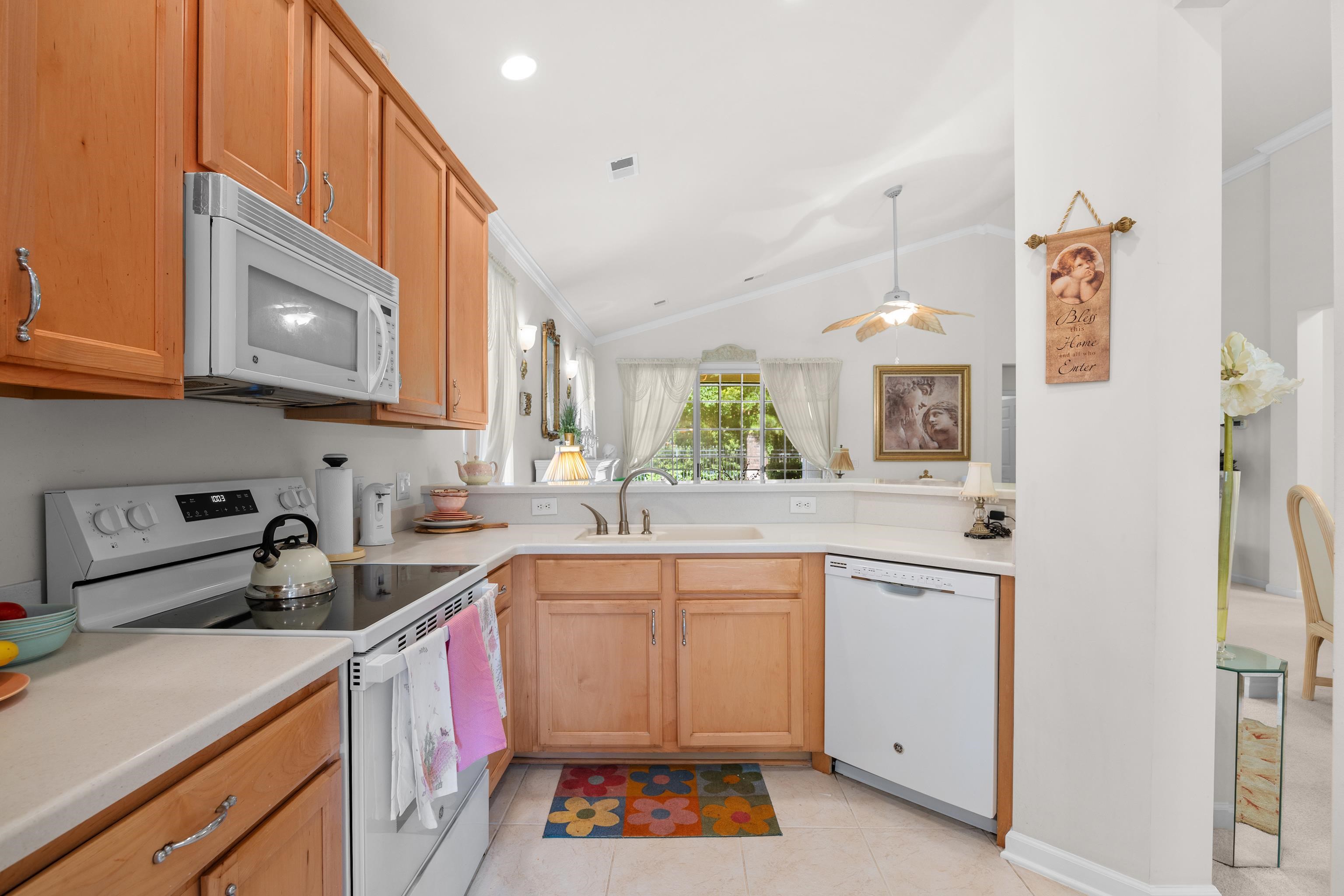 845 Laquinta Loop Property Photo 11