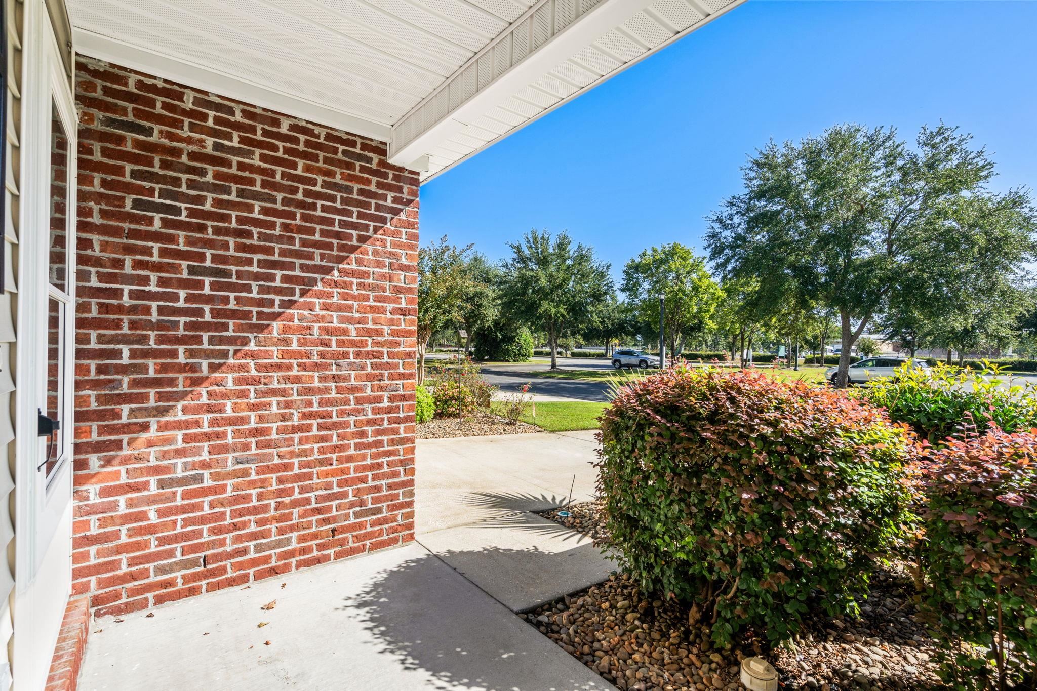 136 Sardis Dr. Property Photo 9