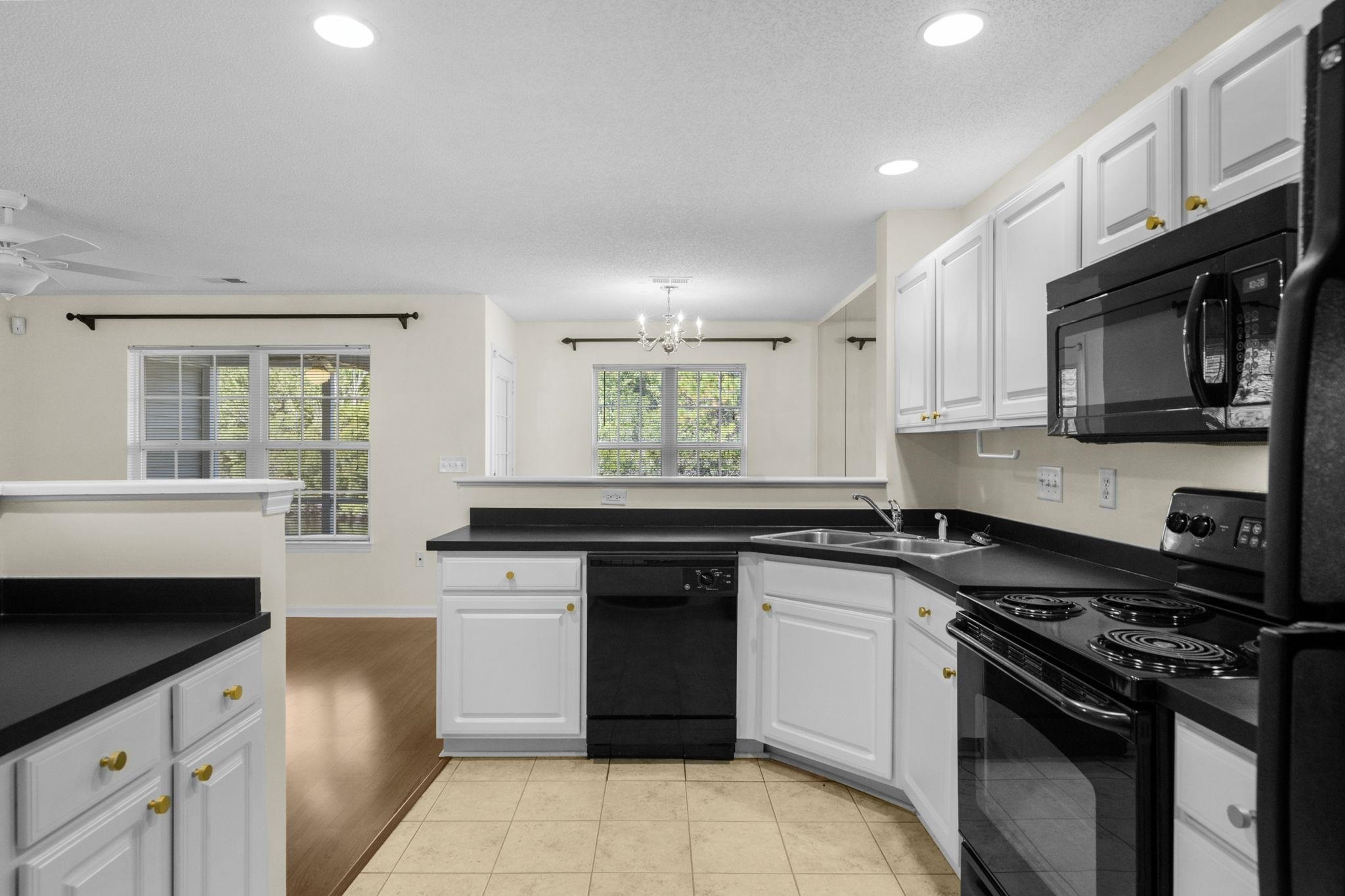 136 Sardis Dr. Property Photo 25