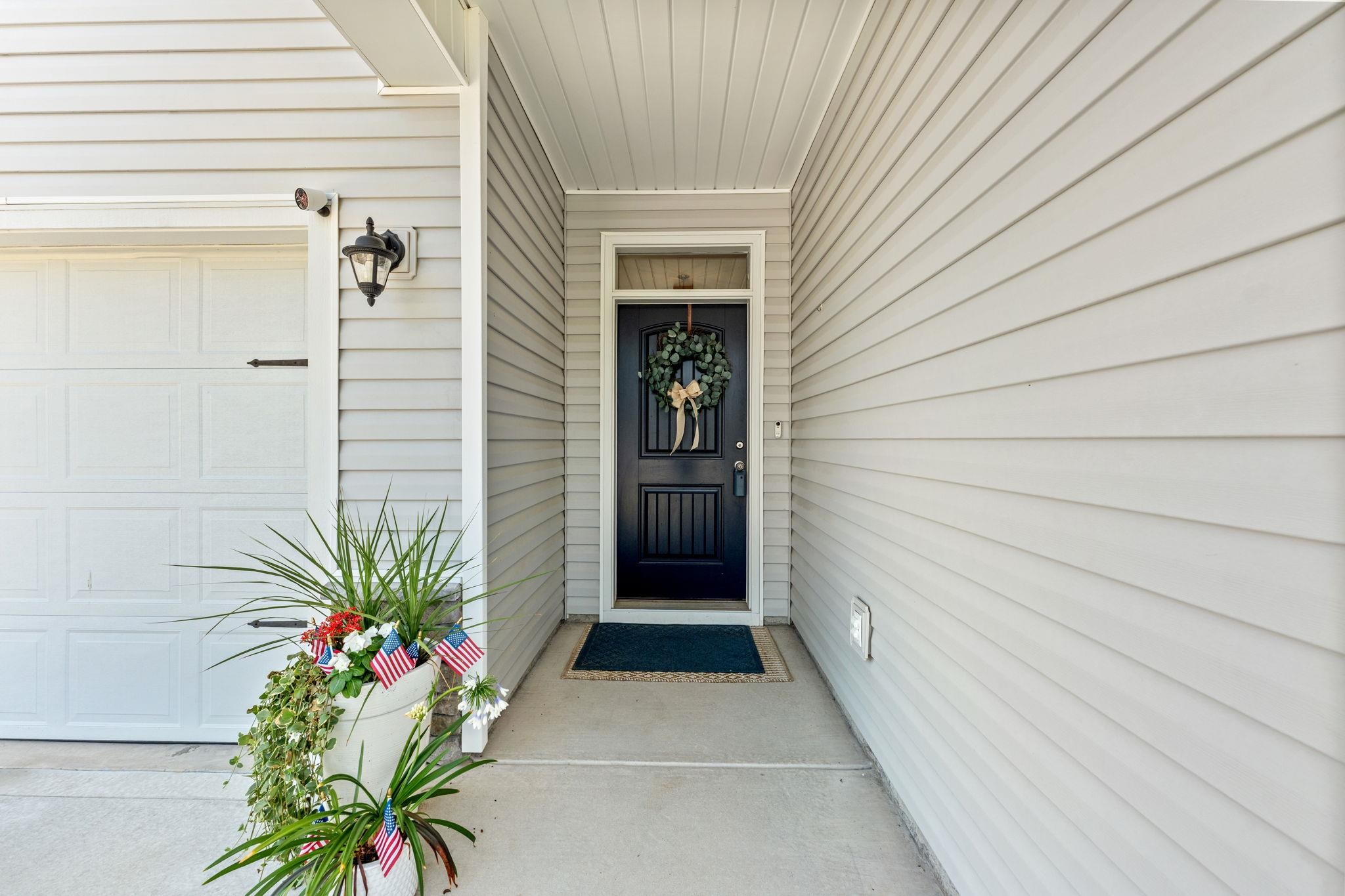 436 Shaft Pl. Property Photo 2