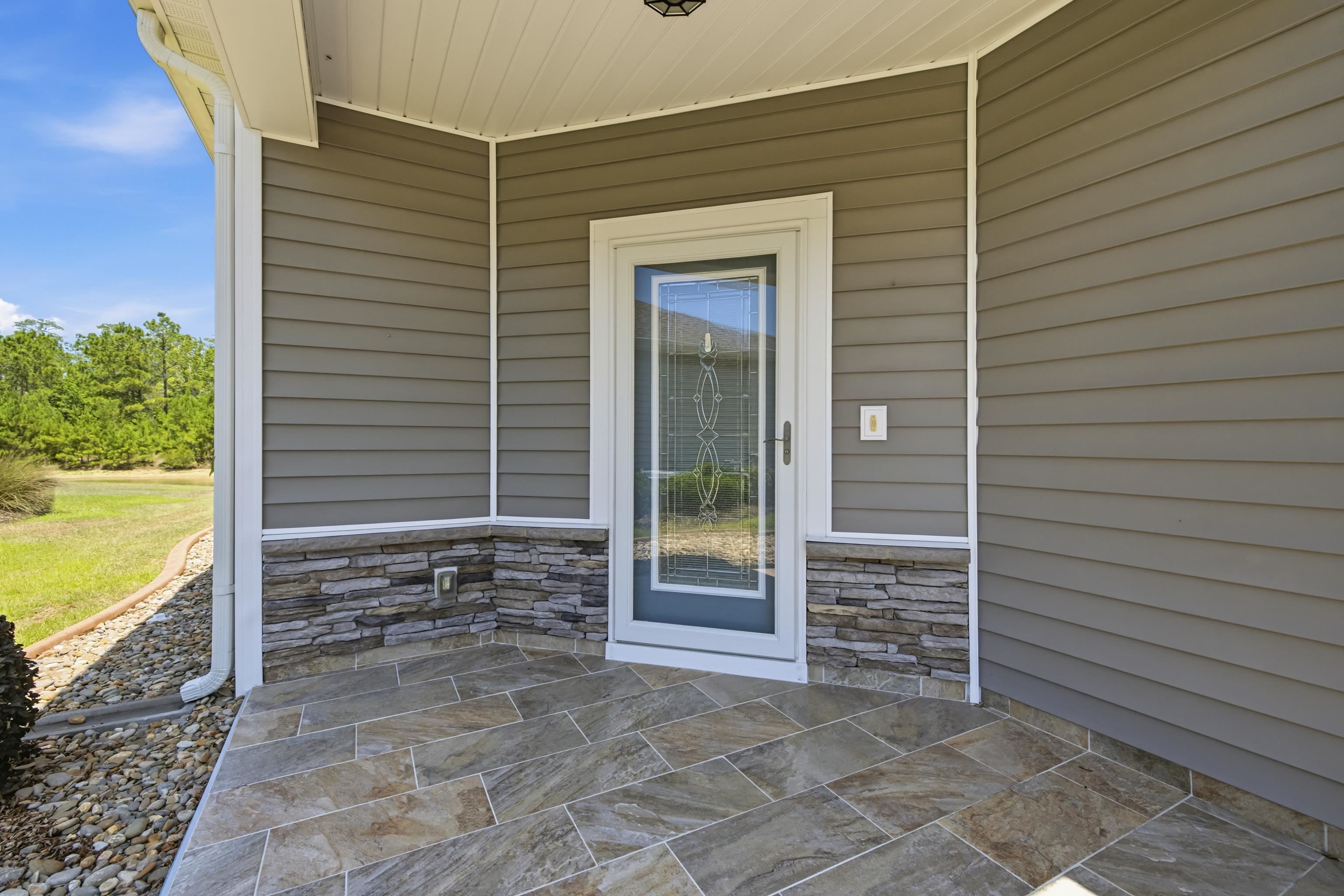 909 Cypress Way Property Photo 2