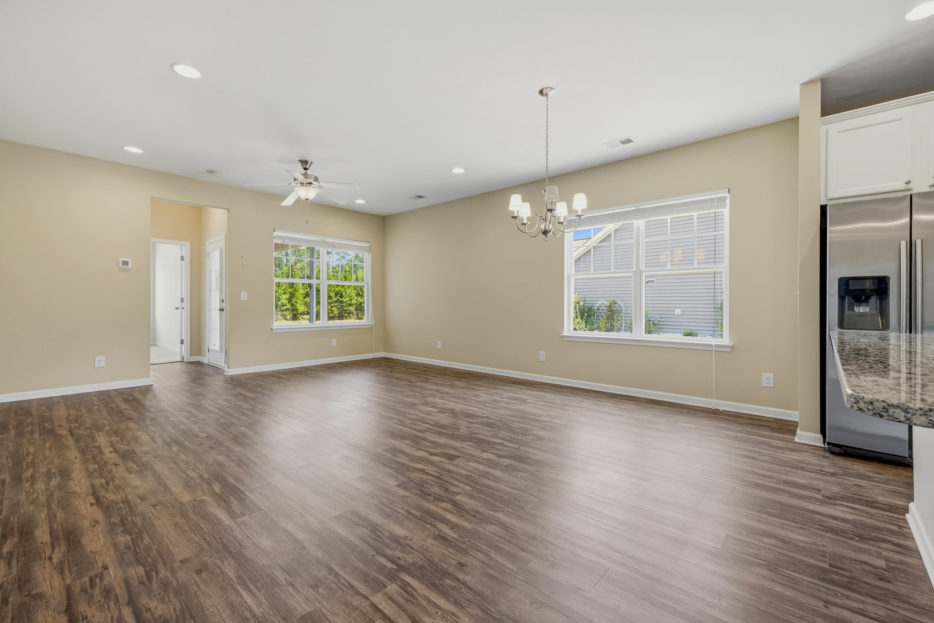 909 Cypress Way Property Photo 16