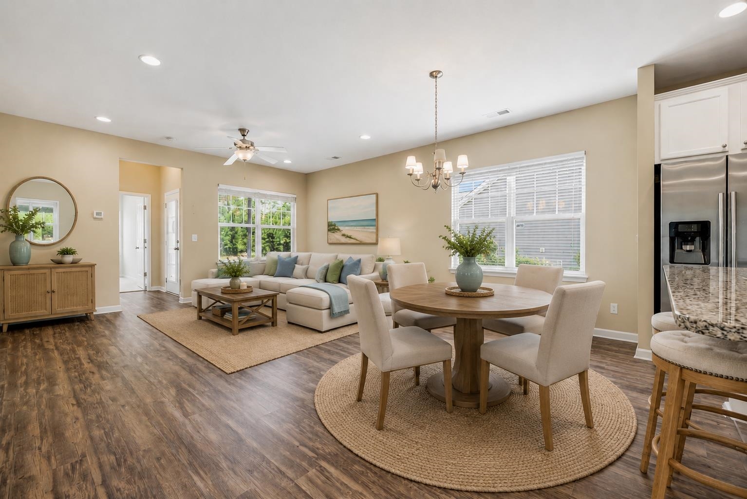 909 Cypress Way Property Photo 17