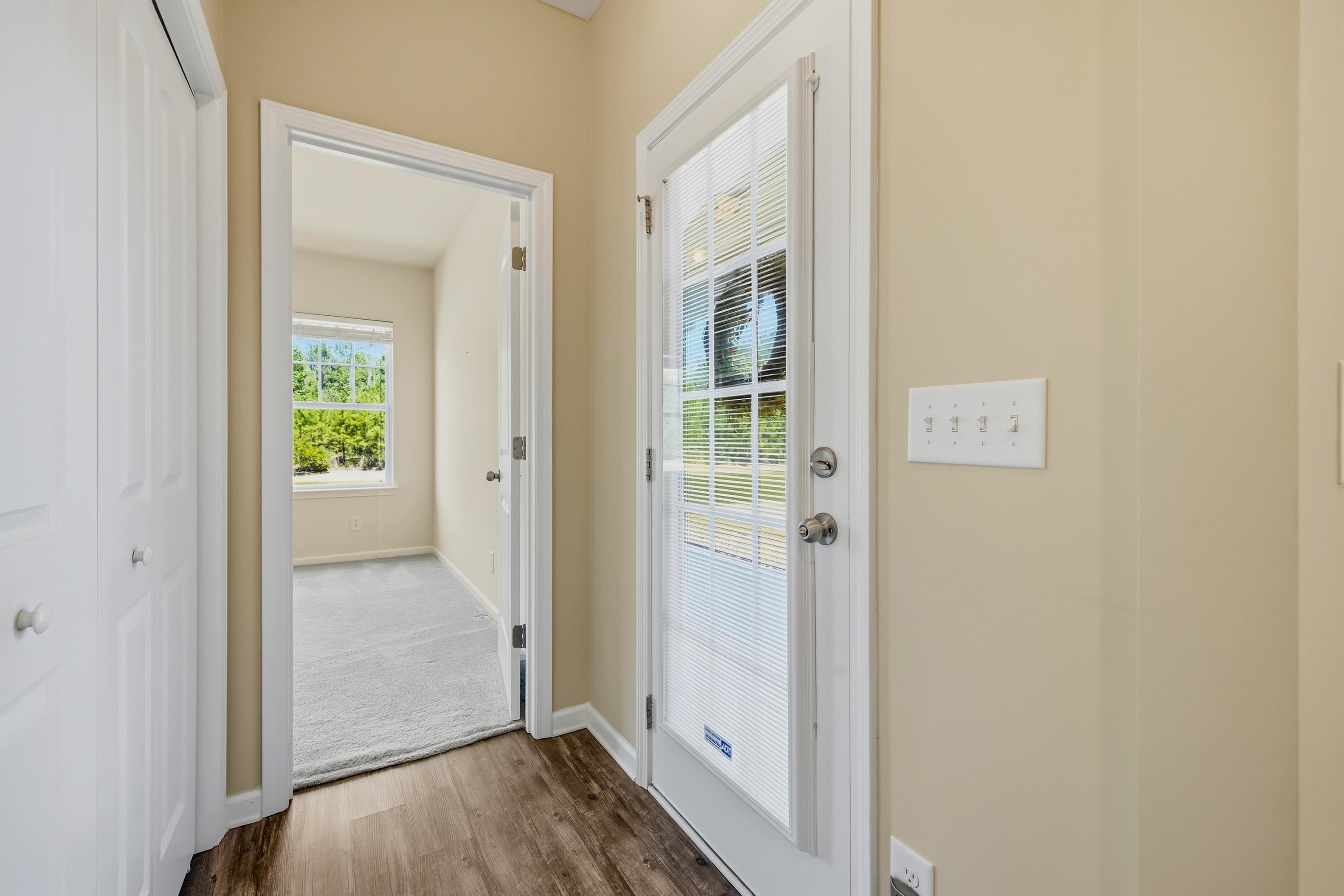 909 Cypress Way Property Photo 23