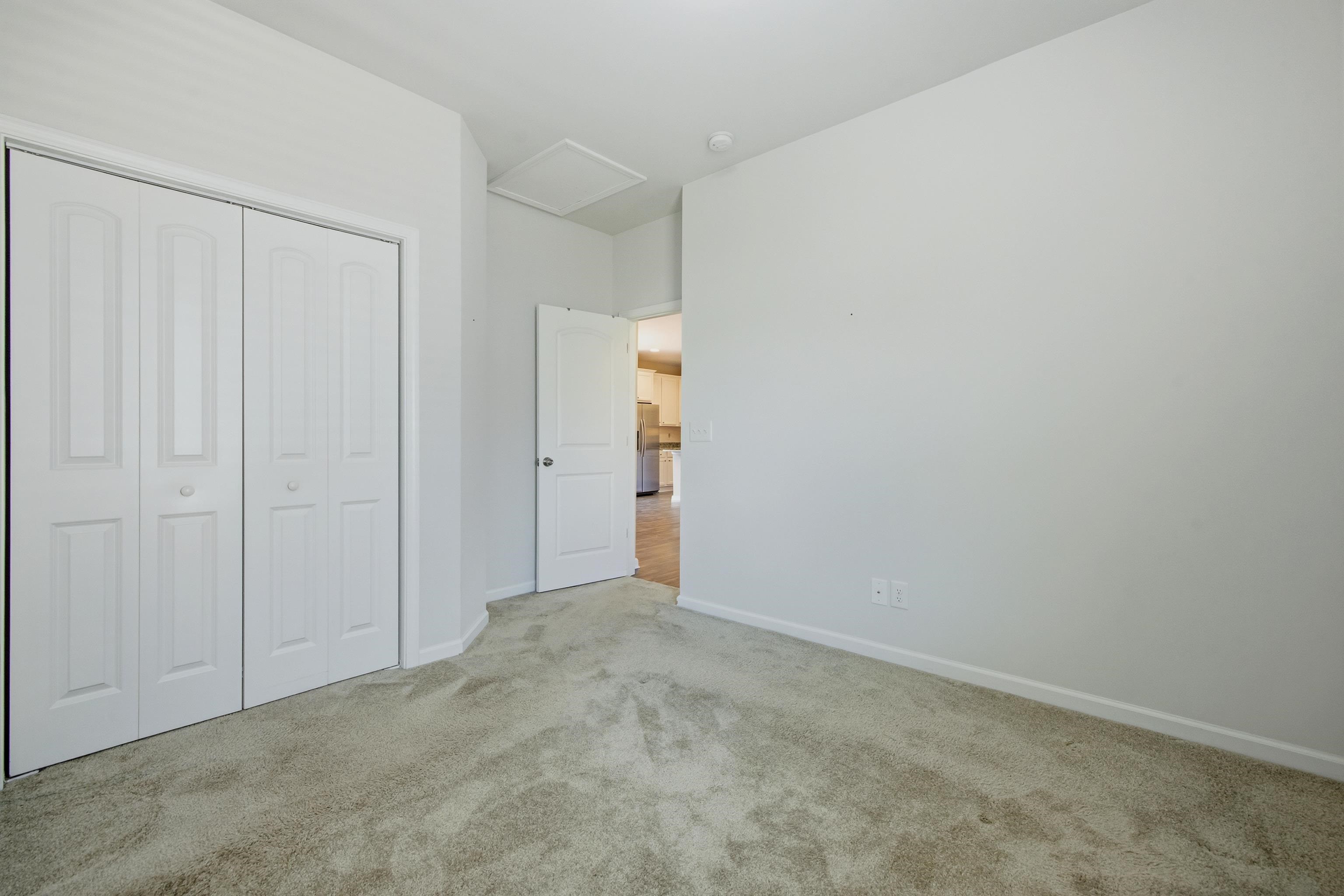 909 Cypress Way Property Photo 32
