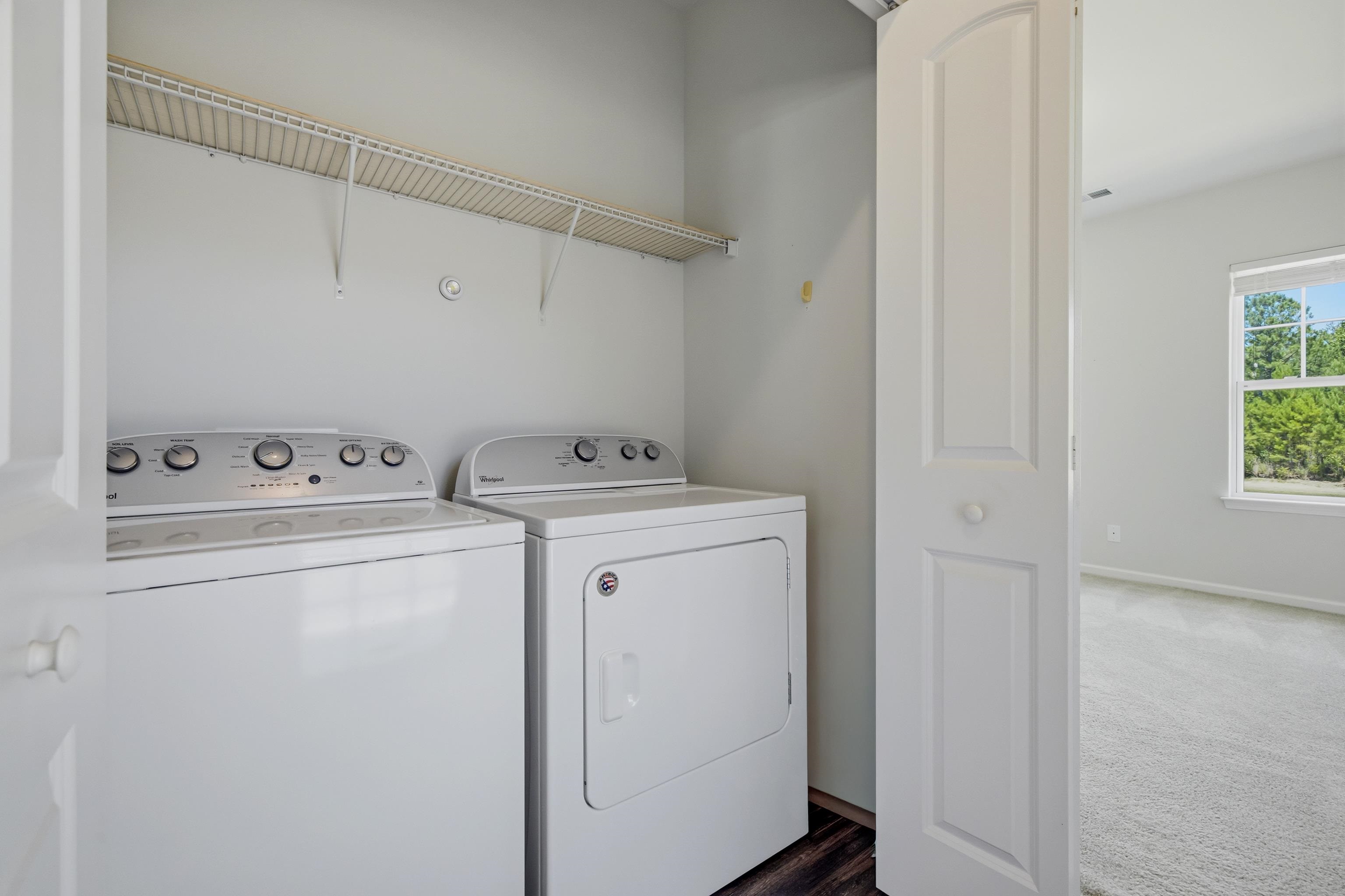909 Cypress Way Property Photo 37