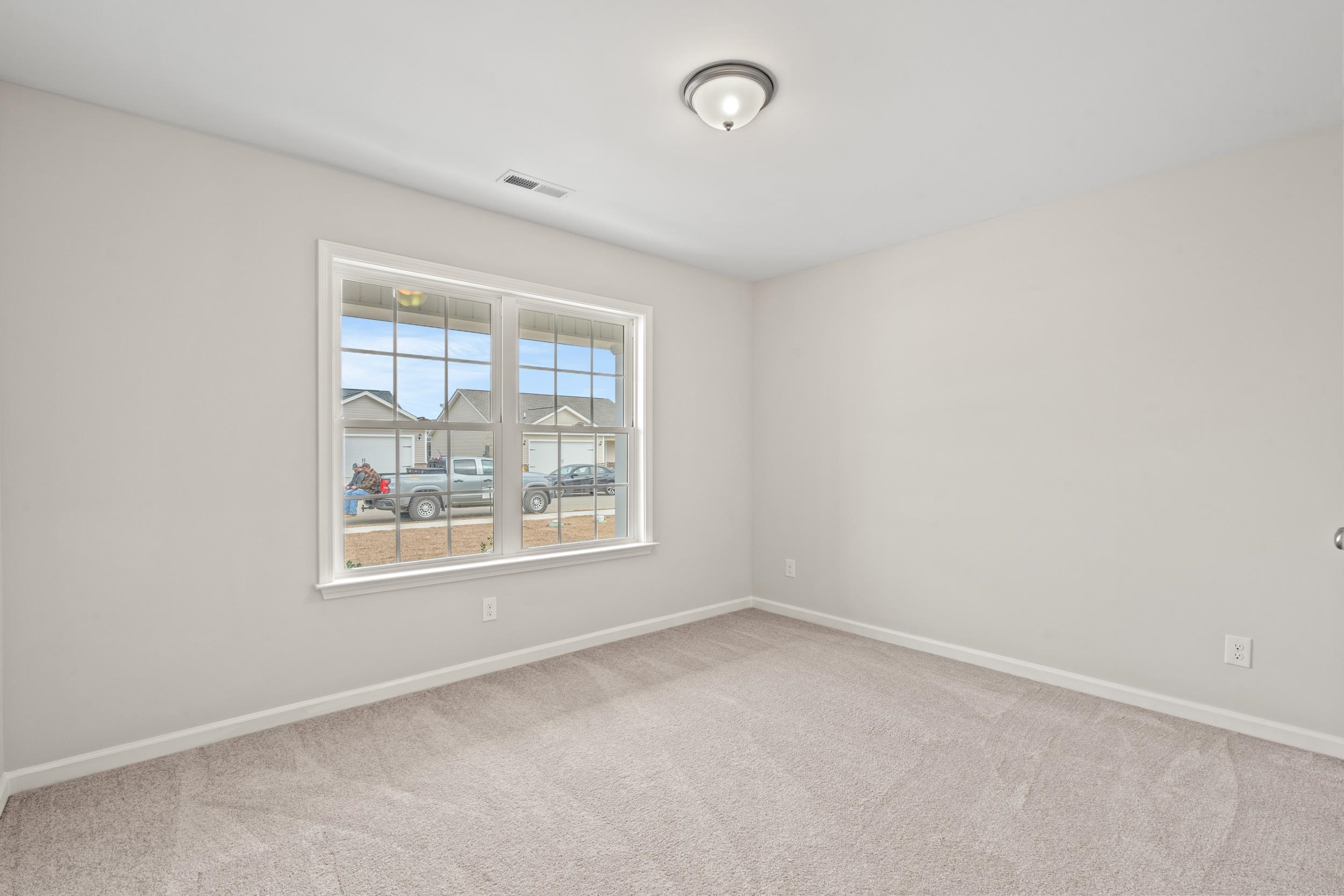 904 Woodside Dr. Property Photo 11