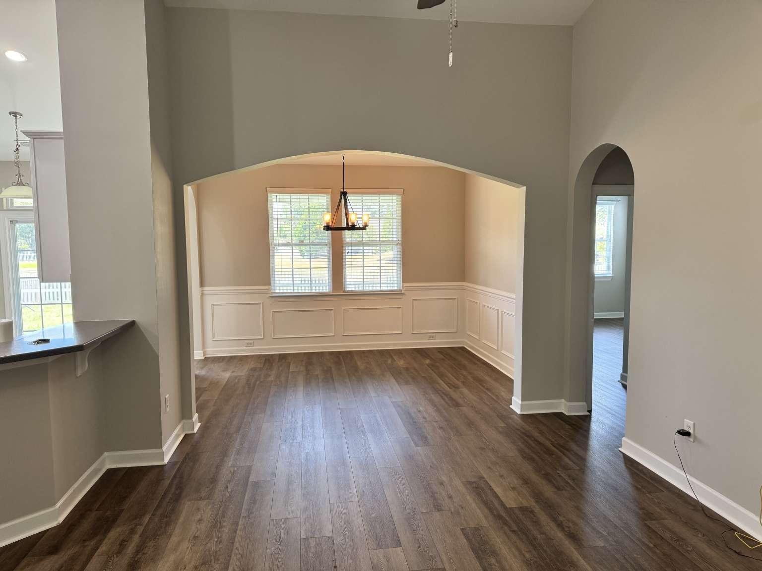 4528 Marshwood Dr. Property Photo 8