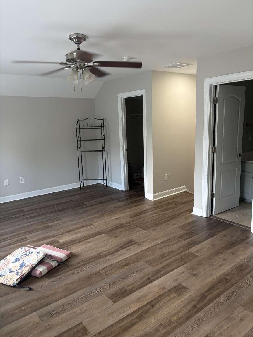 4528 Marshwood Dr. Property Photo 21