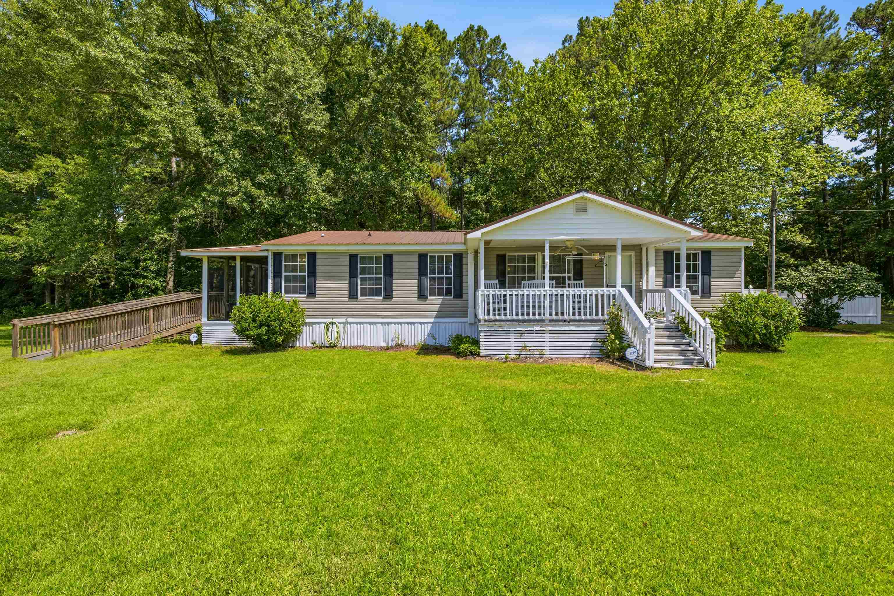 2821 Partridge Ln. Property Photo 1