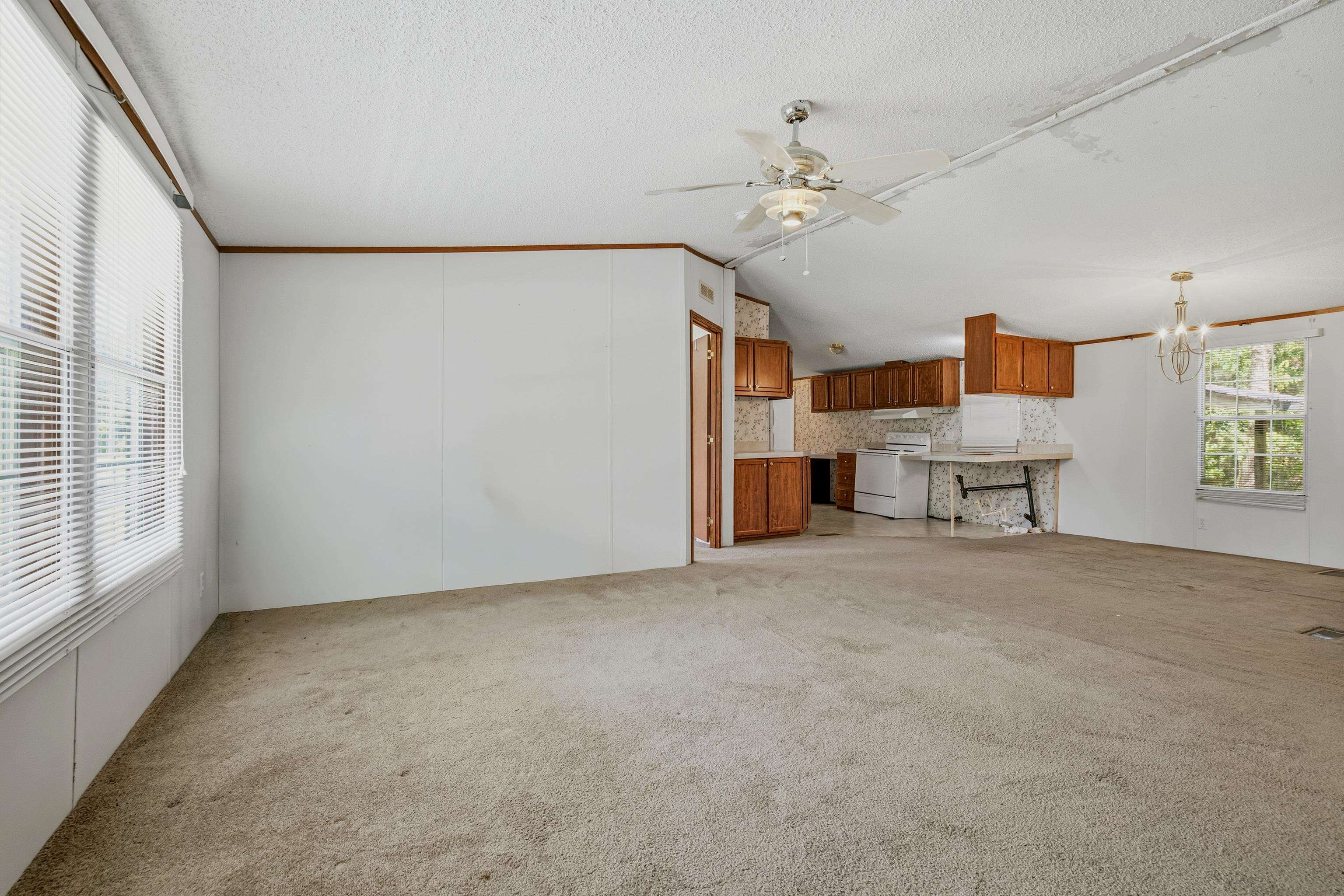 2821 Partridge Ln. Property Photo 12