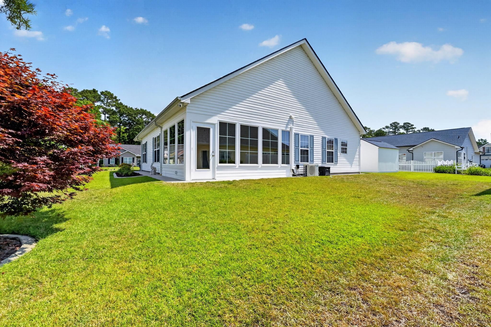 3642 Springdale Dr. Property Photo 3