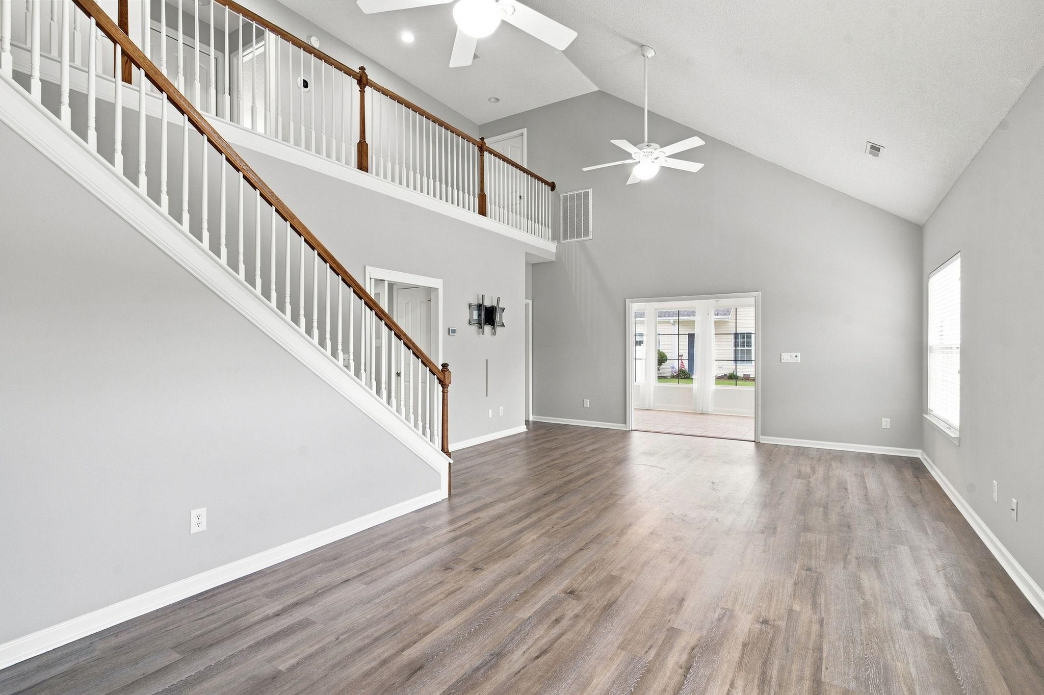 3642 Springdale Dr. Property Photo 5