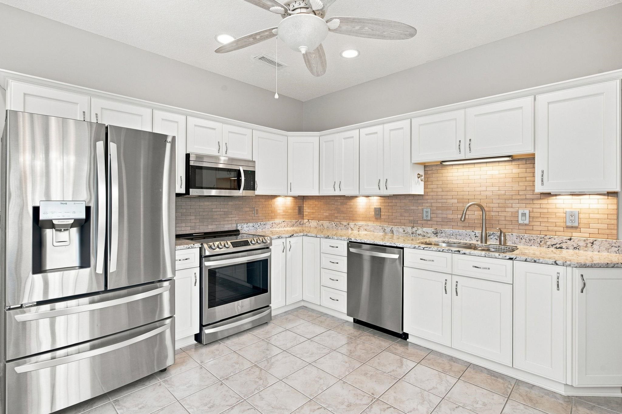 3642 Springdale Dr. Property Photo 10