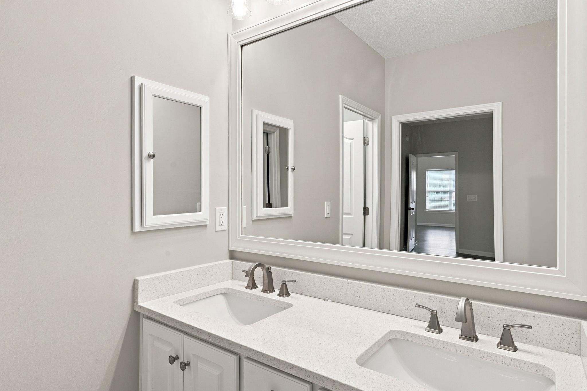 3642 Springdale Dr. Property Photo 28