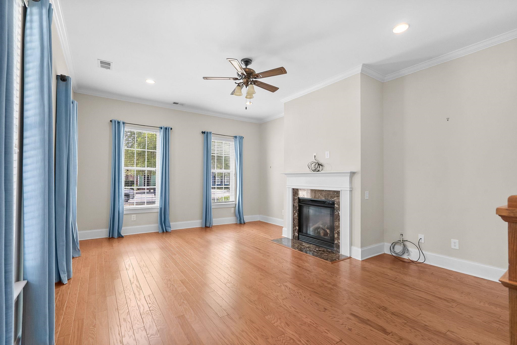 3384 Pampas Dr. Property Photo 2