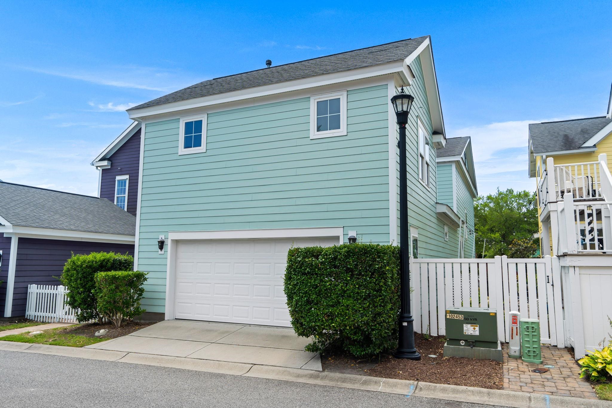 3384 Pampas Dr. Property Photo 49
