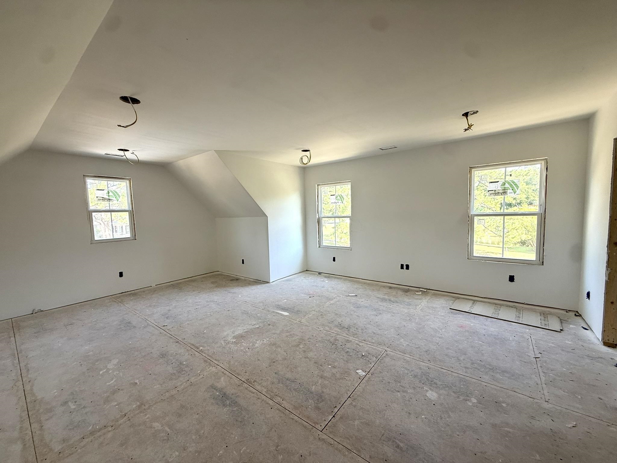505 Oaklawn Rd. Property Photo 17