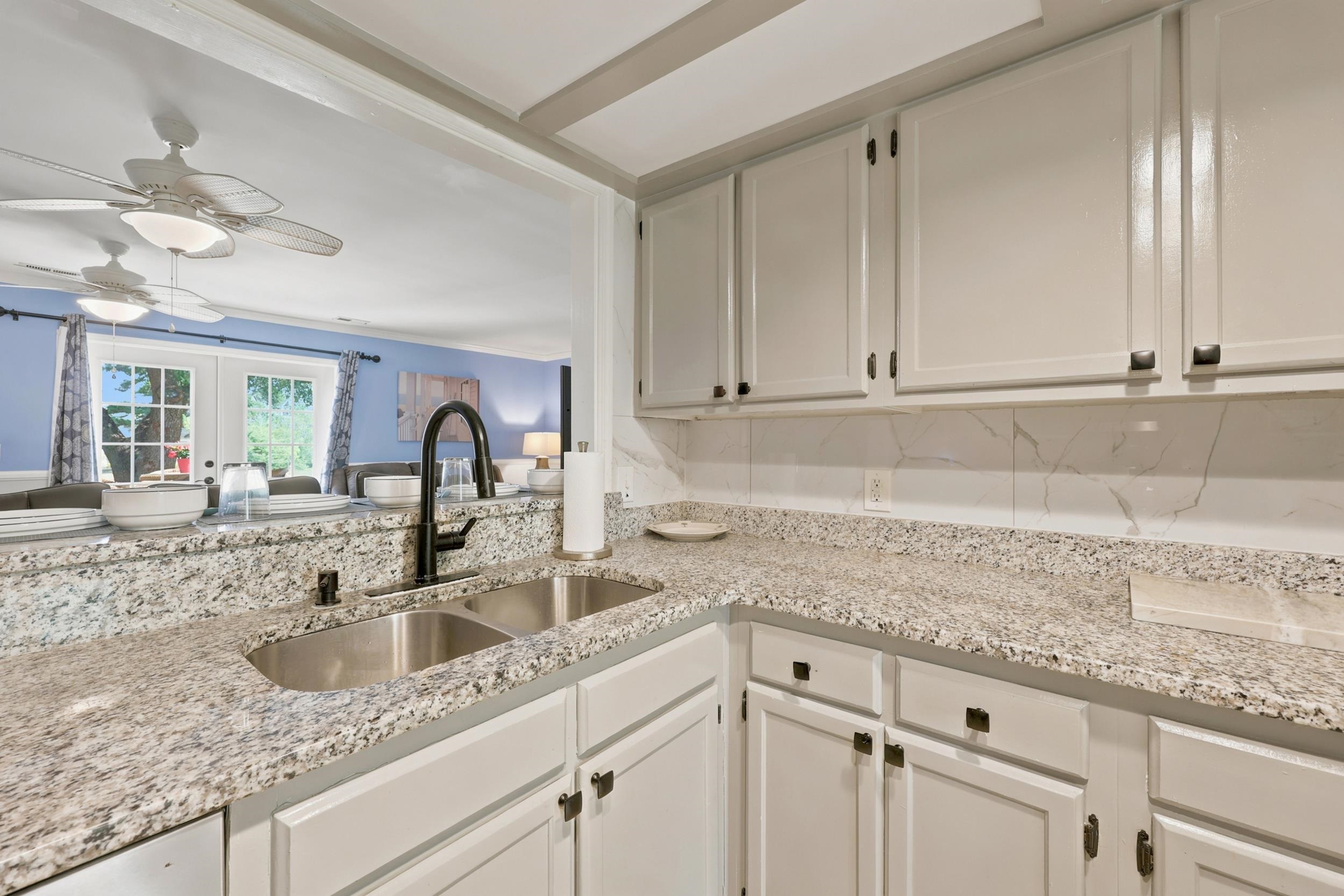 951 Plantation Dr. Property Photo 14