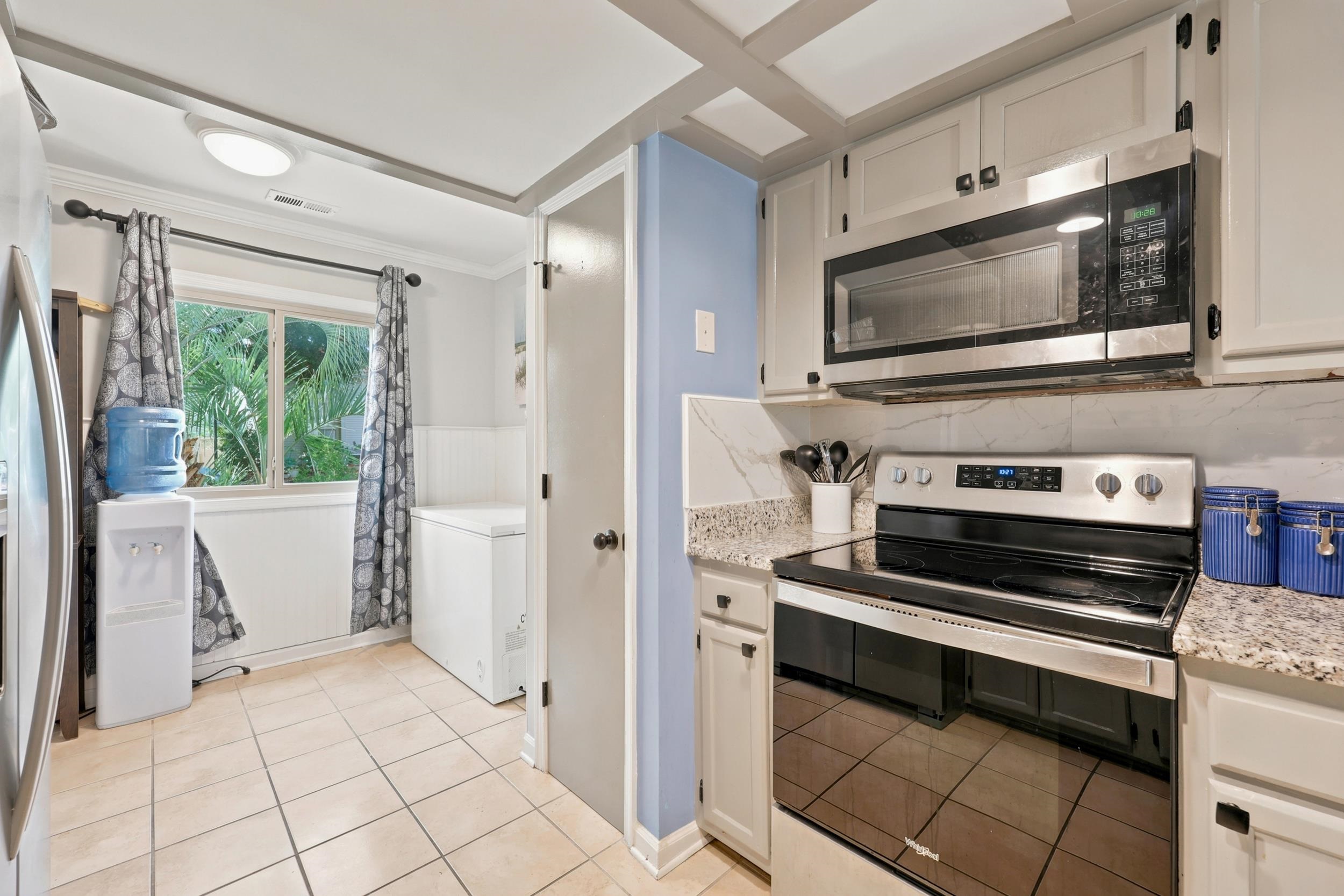 951 Plantation Dr. Property Photo 15