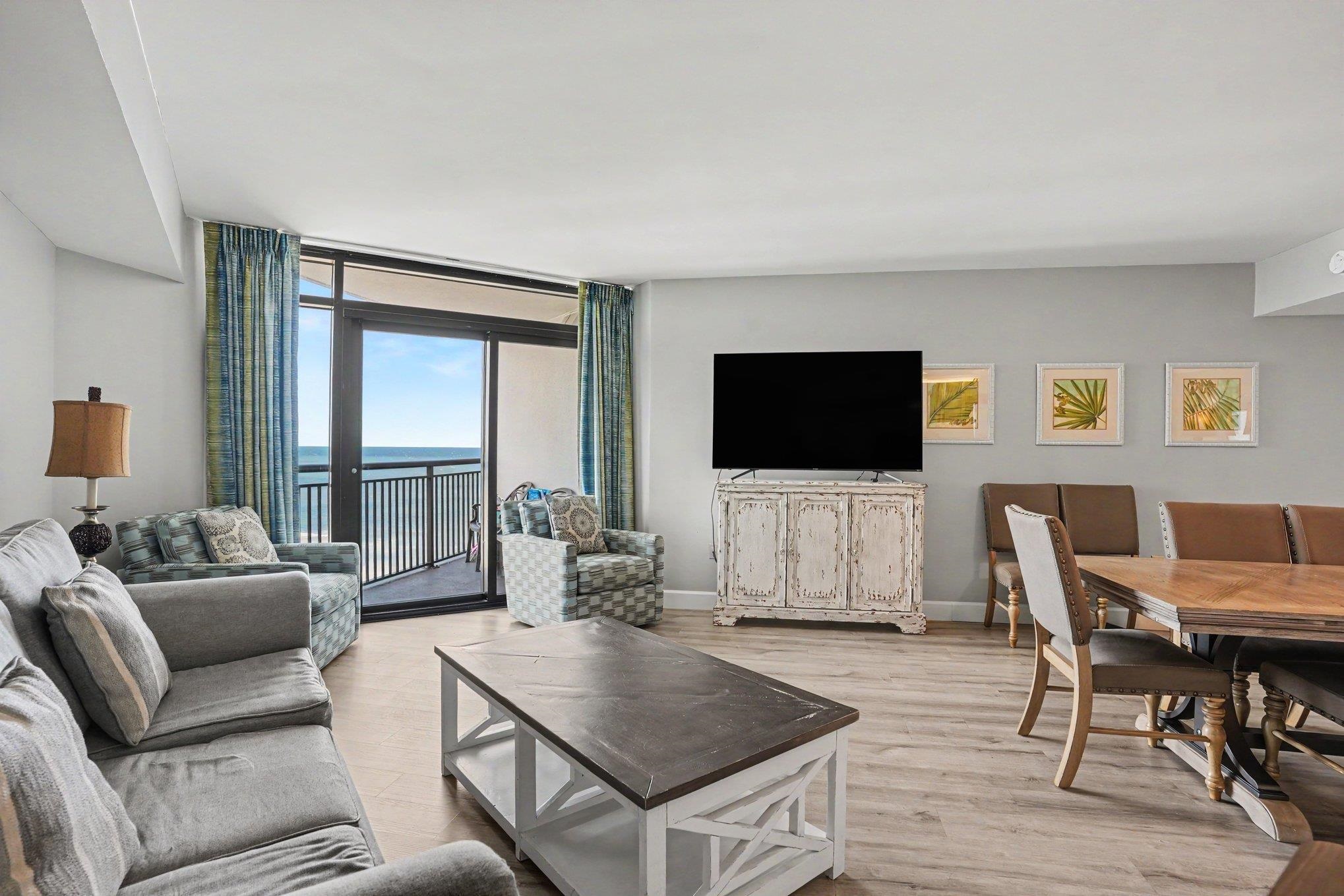 3000 N Ocean Blvd. Property Photo 4
