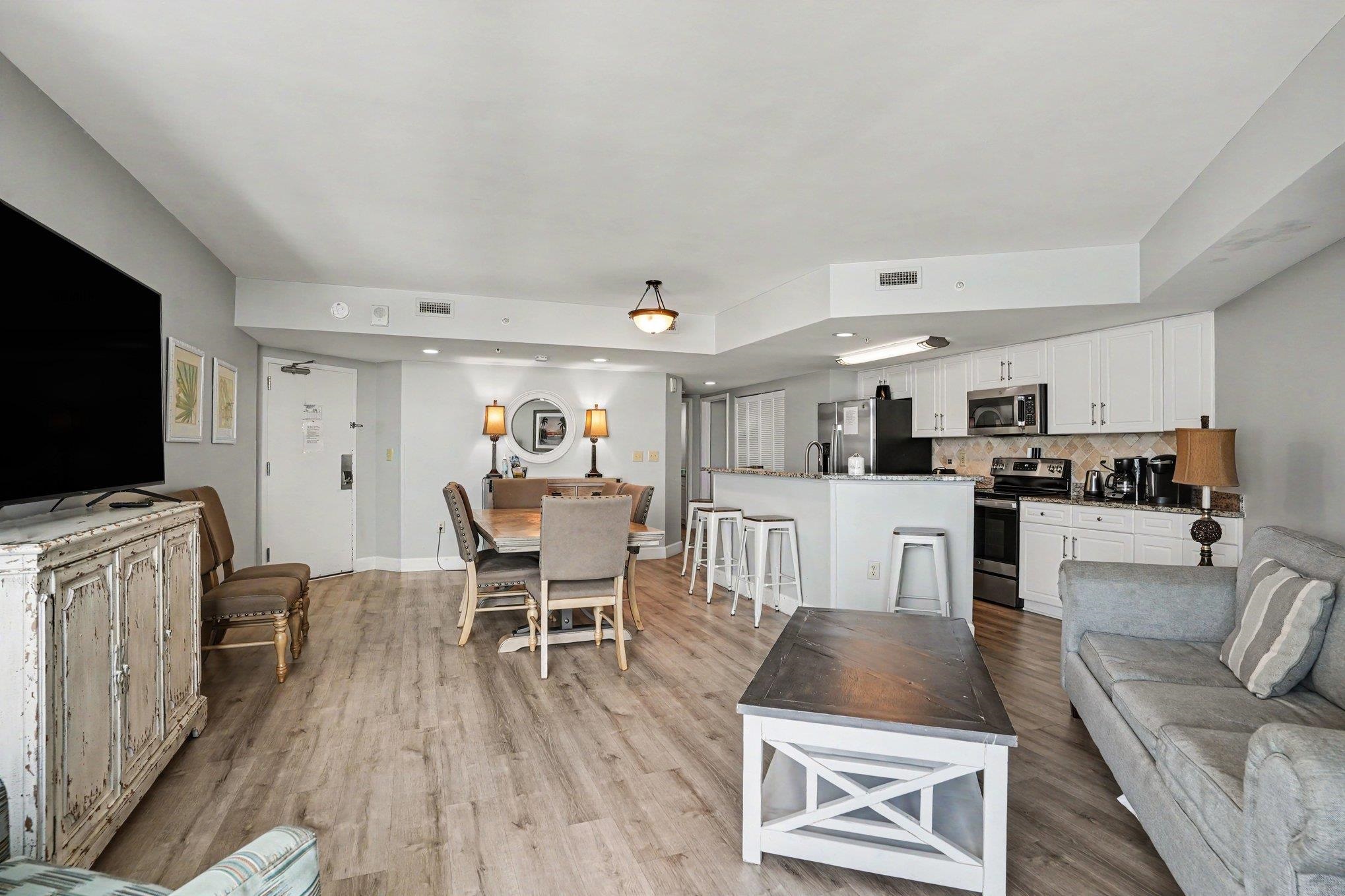 3000 N Ocean Blvd. Property Photo 5