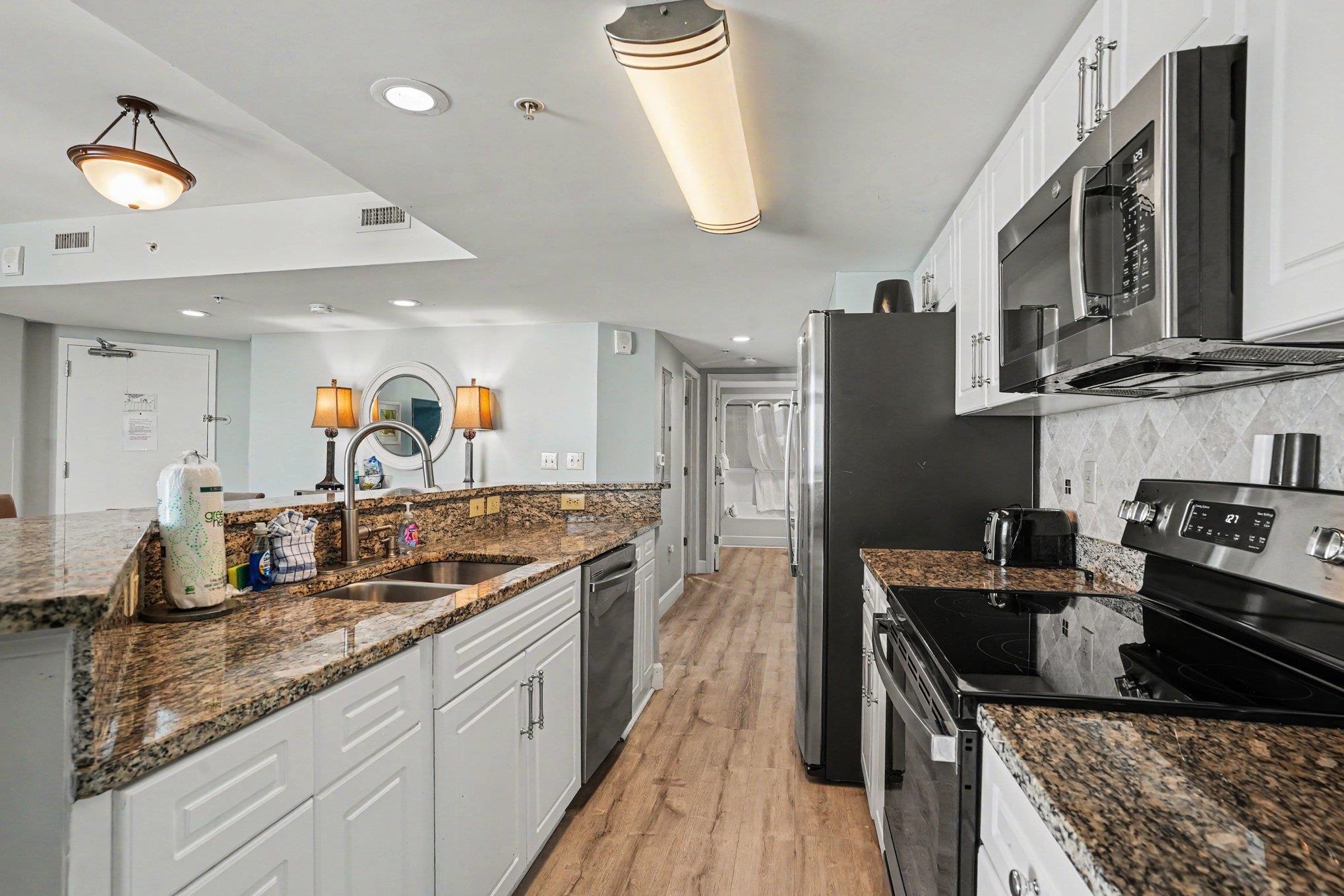 3000 N Ocean Blvd. Property Photo 10
