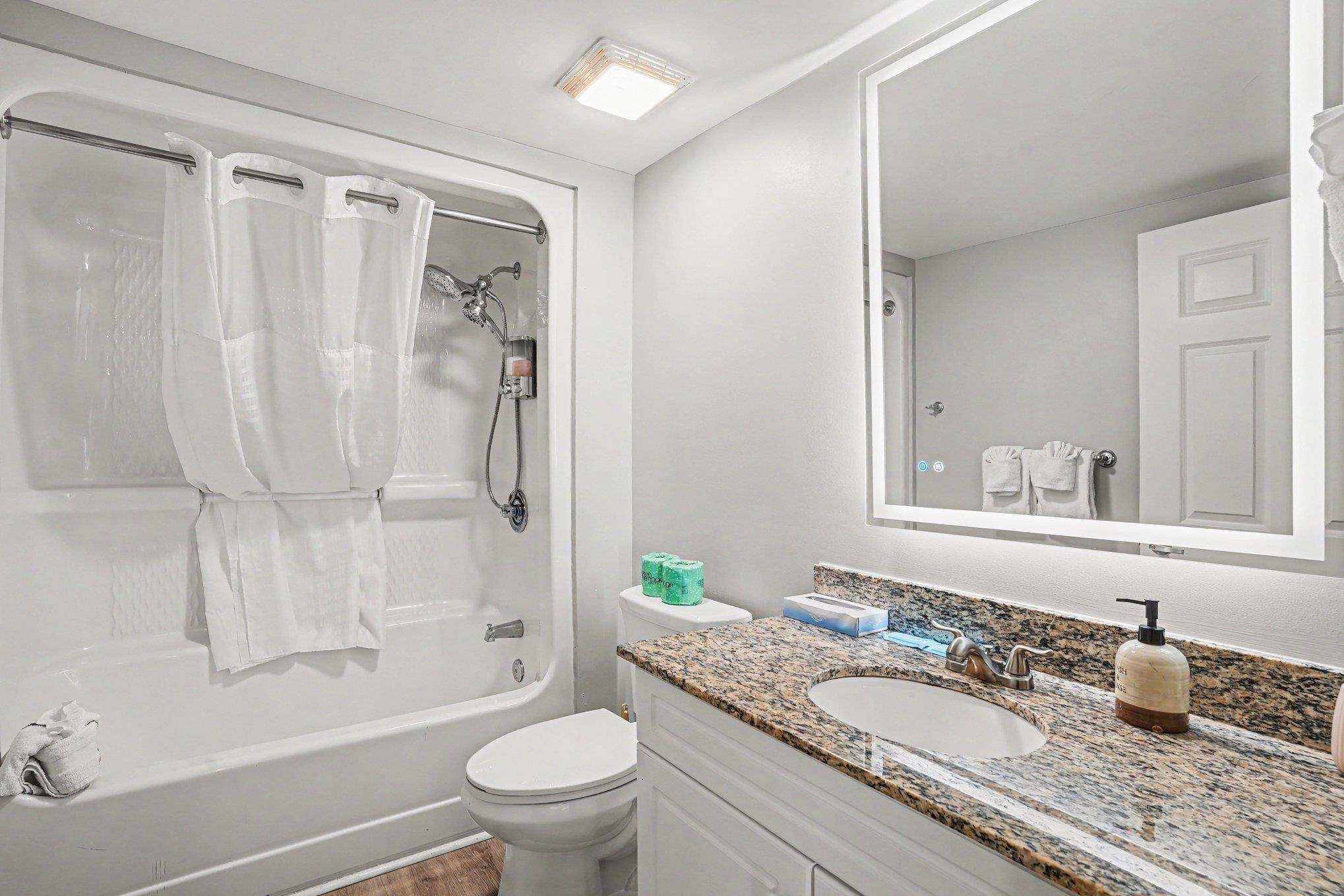 3000 N Ocean Blvd. Property Photo 17