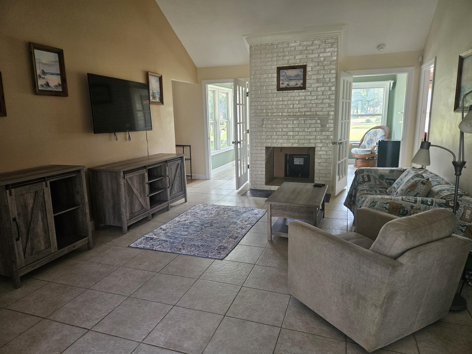 4712 Southern Trail Property Photo 4