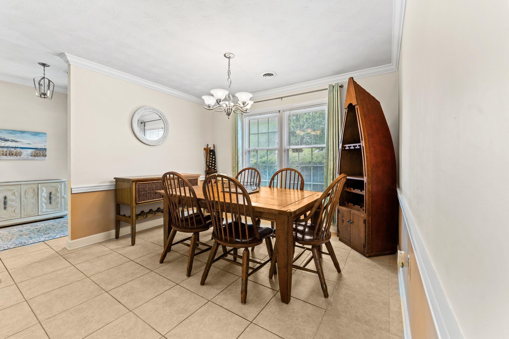 4712 Southern Trail Property Photo 9