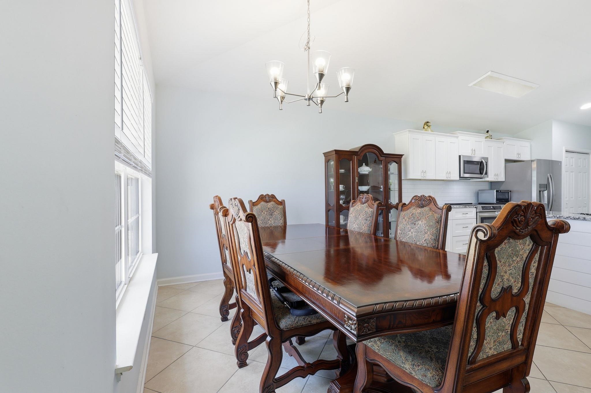 245 Silverbelle Blvd. Property Photo 7