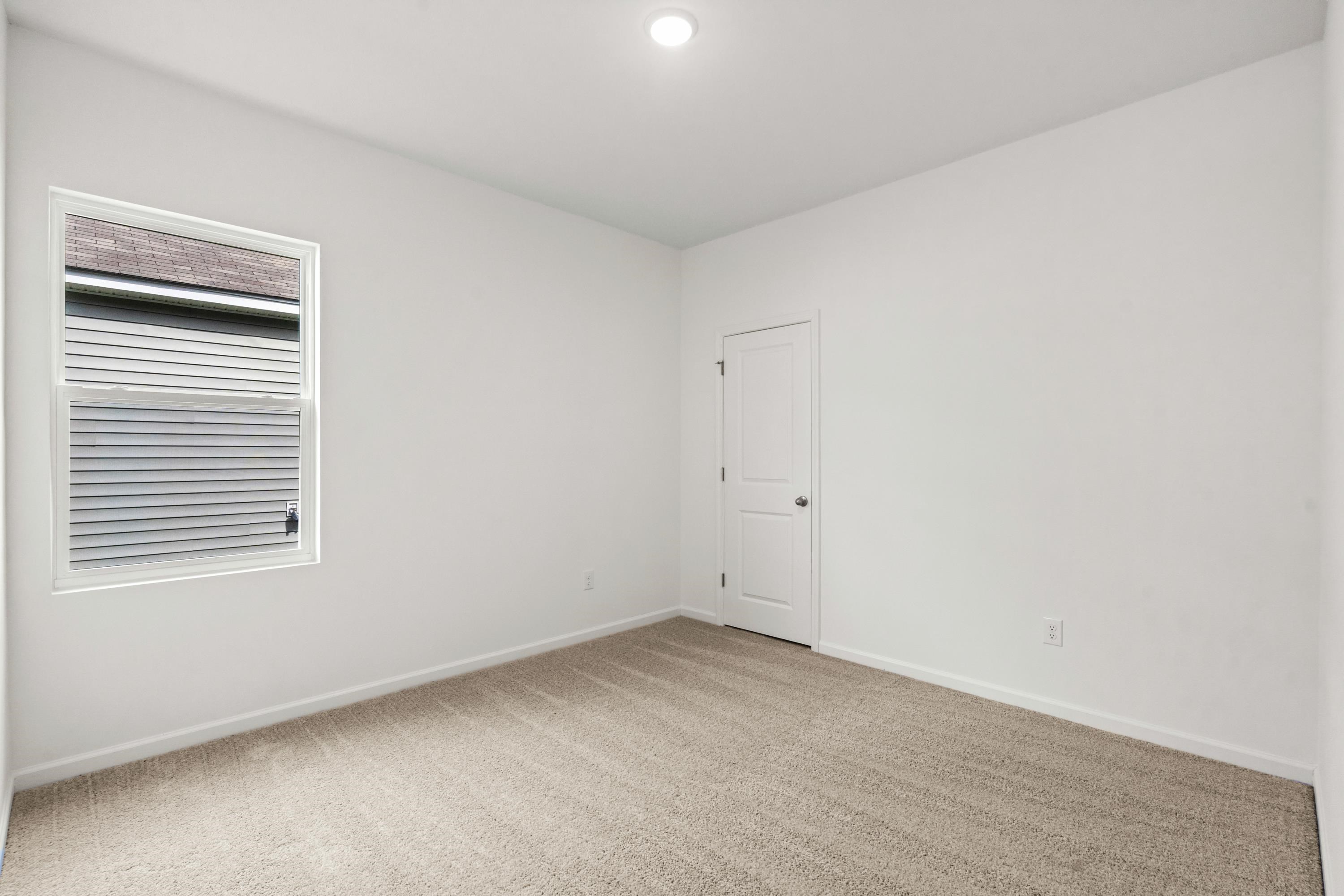 178 Admiral St Property Photo 14