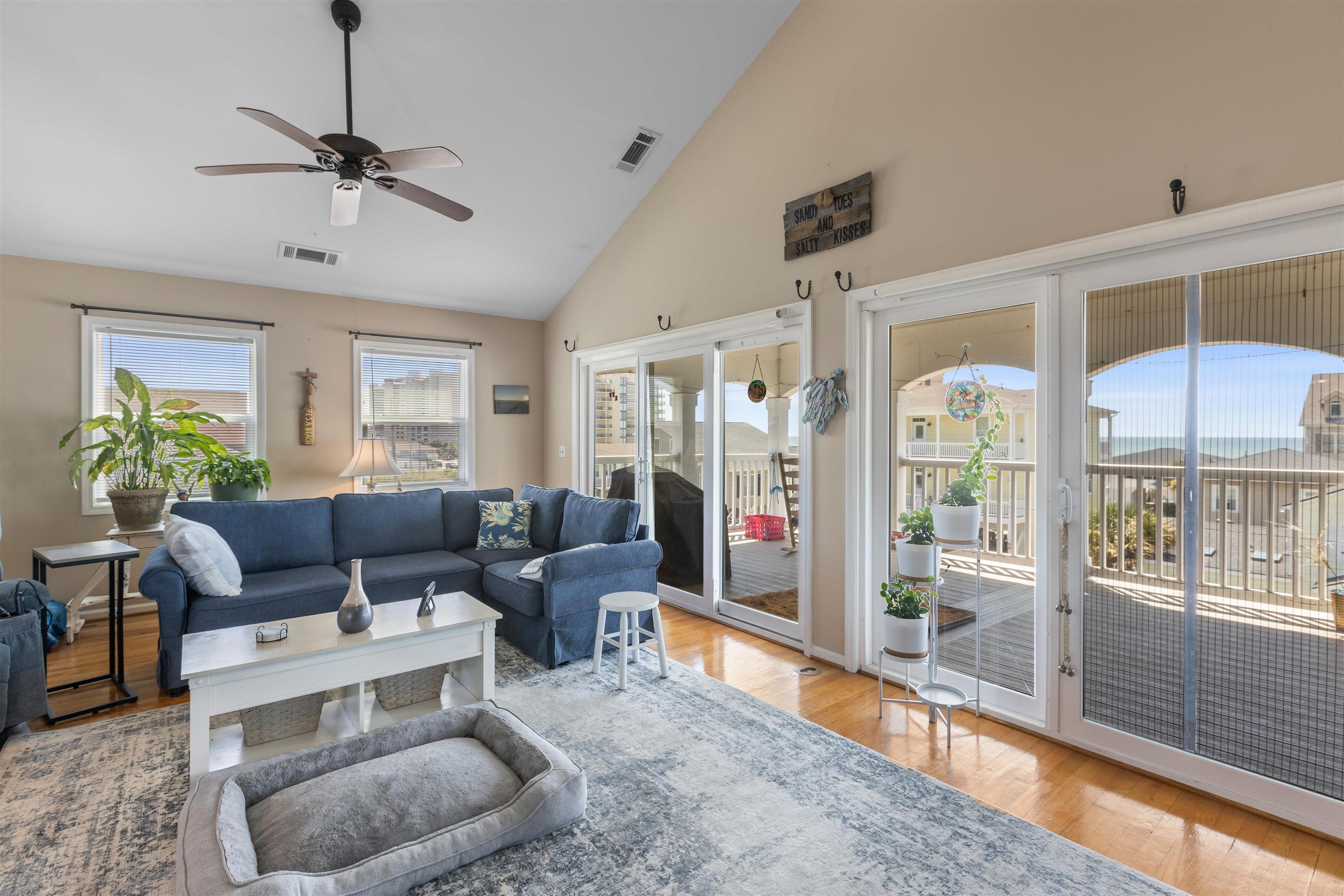 1511 Holly Dr. Property Photo 10