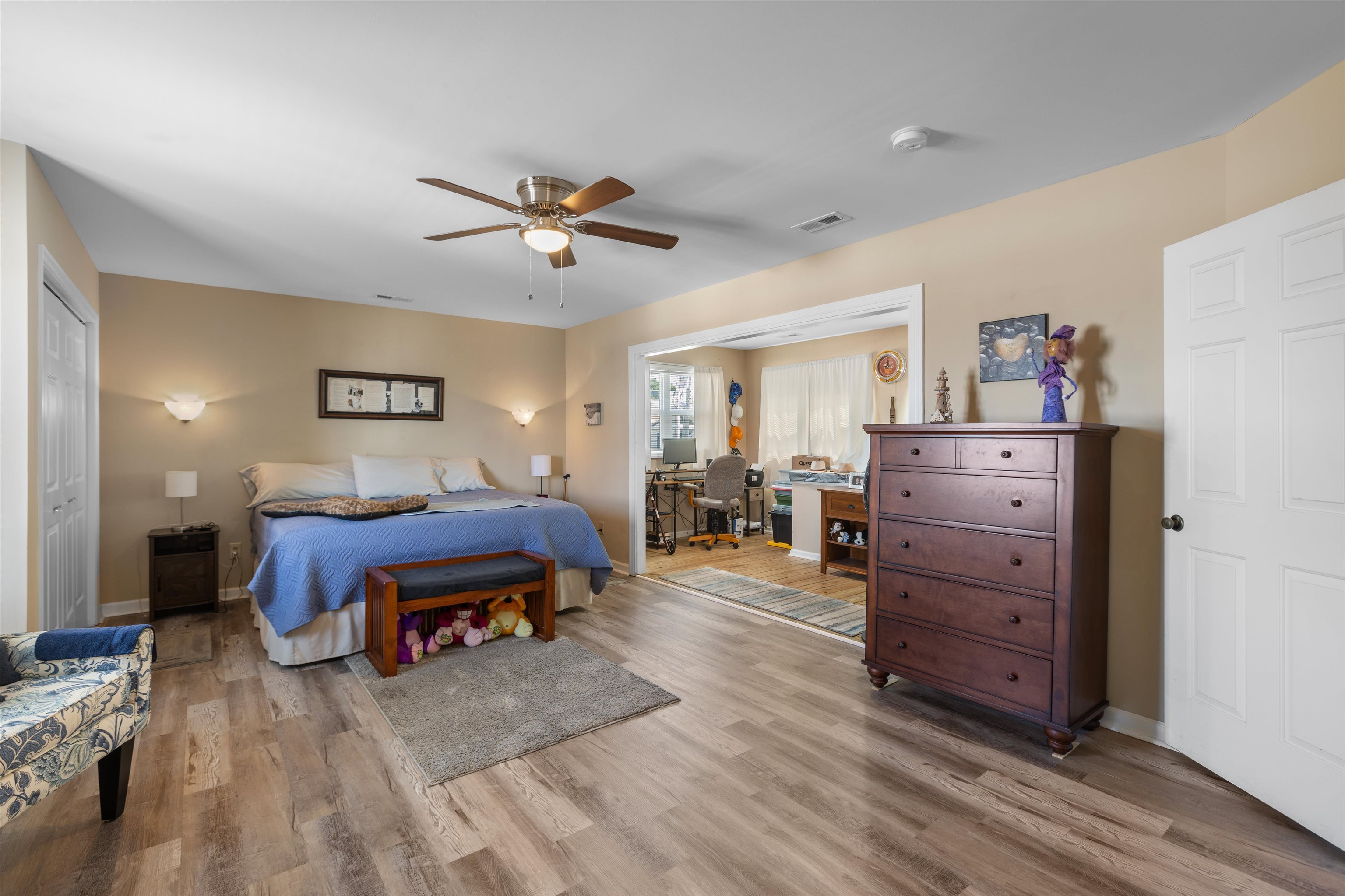 1511 Holly Dr. Property Photo 19