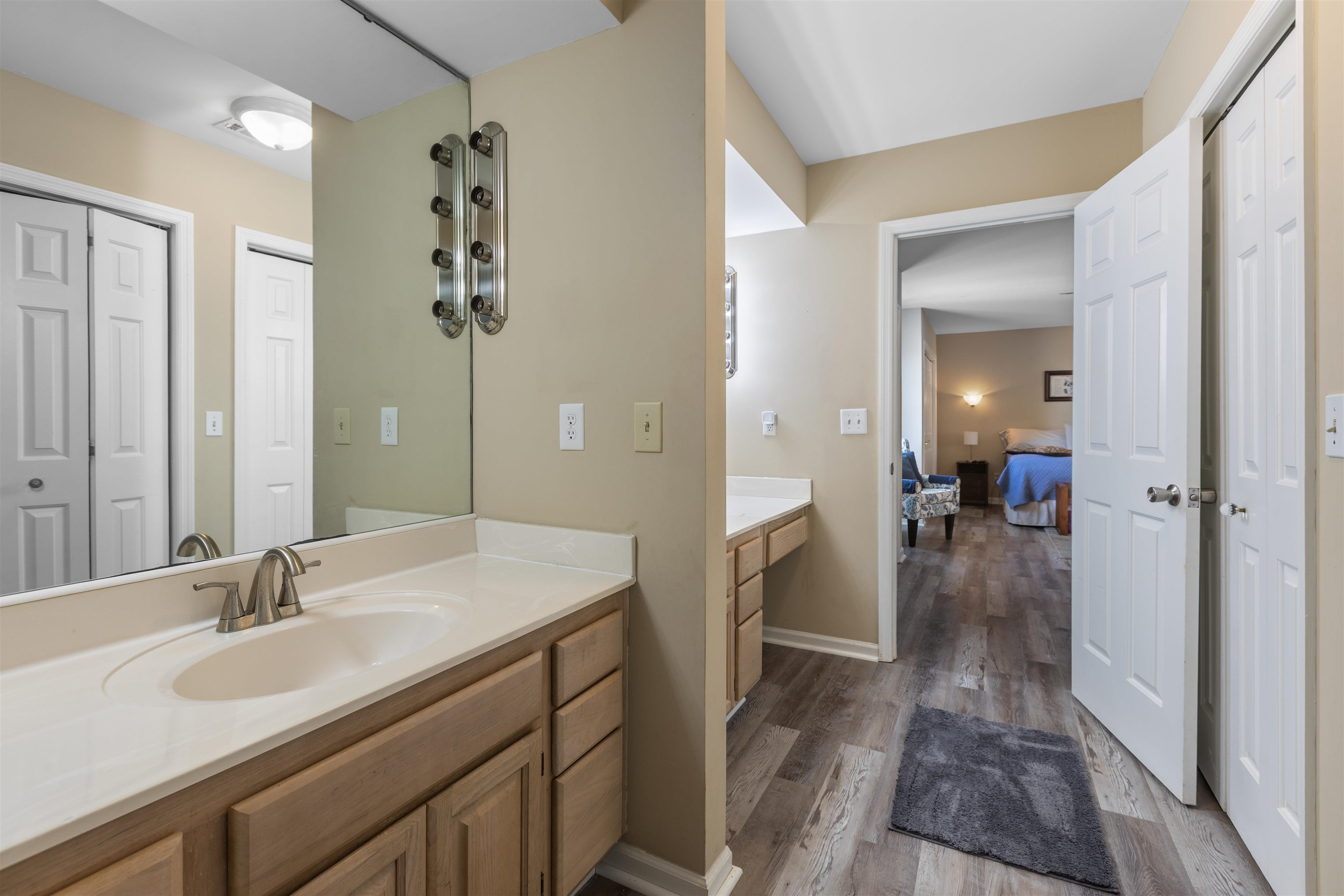 1511 Holly Dr. Property Photo 26