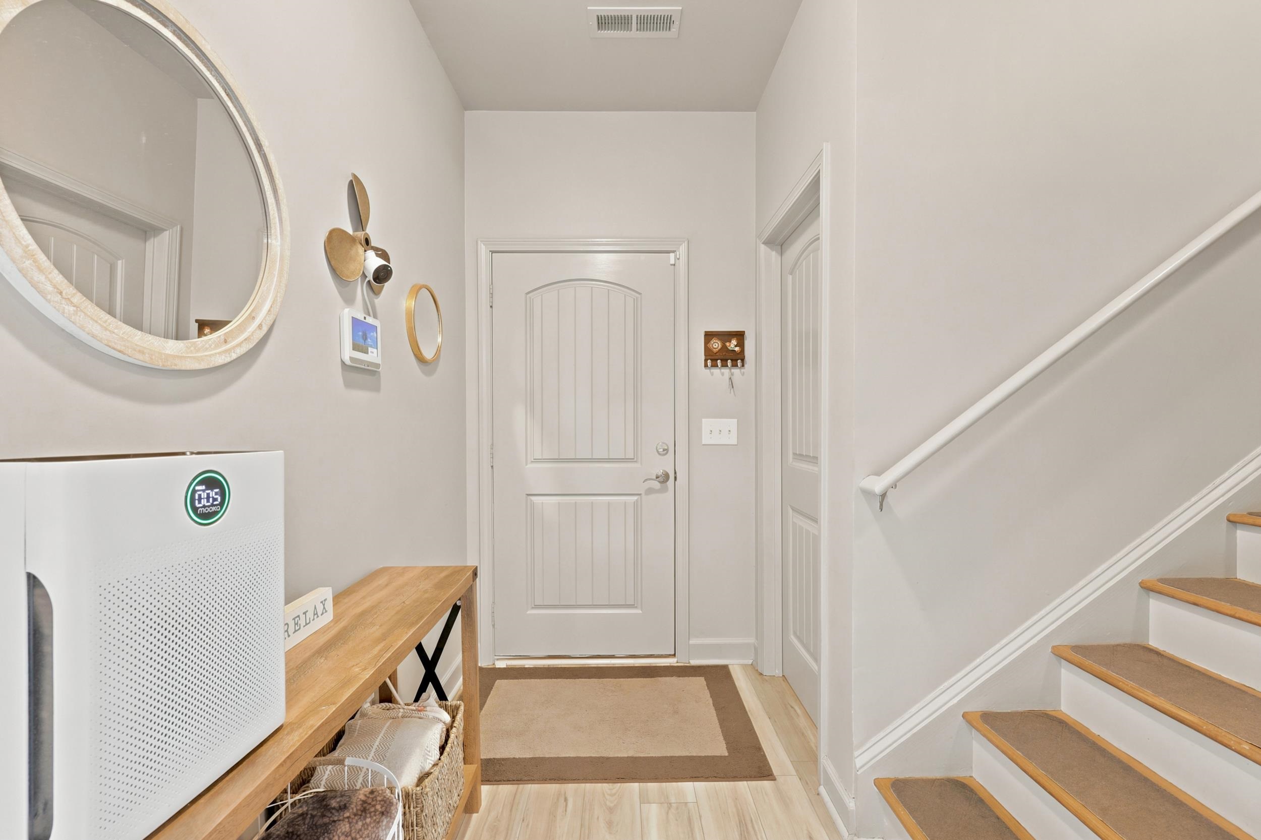 5174 Berkeley Ct. Property Photo 8