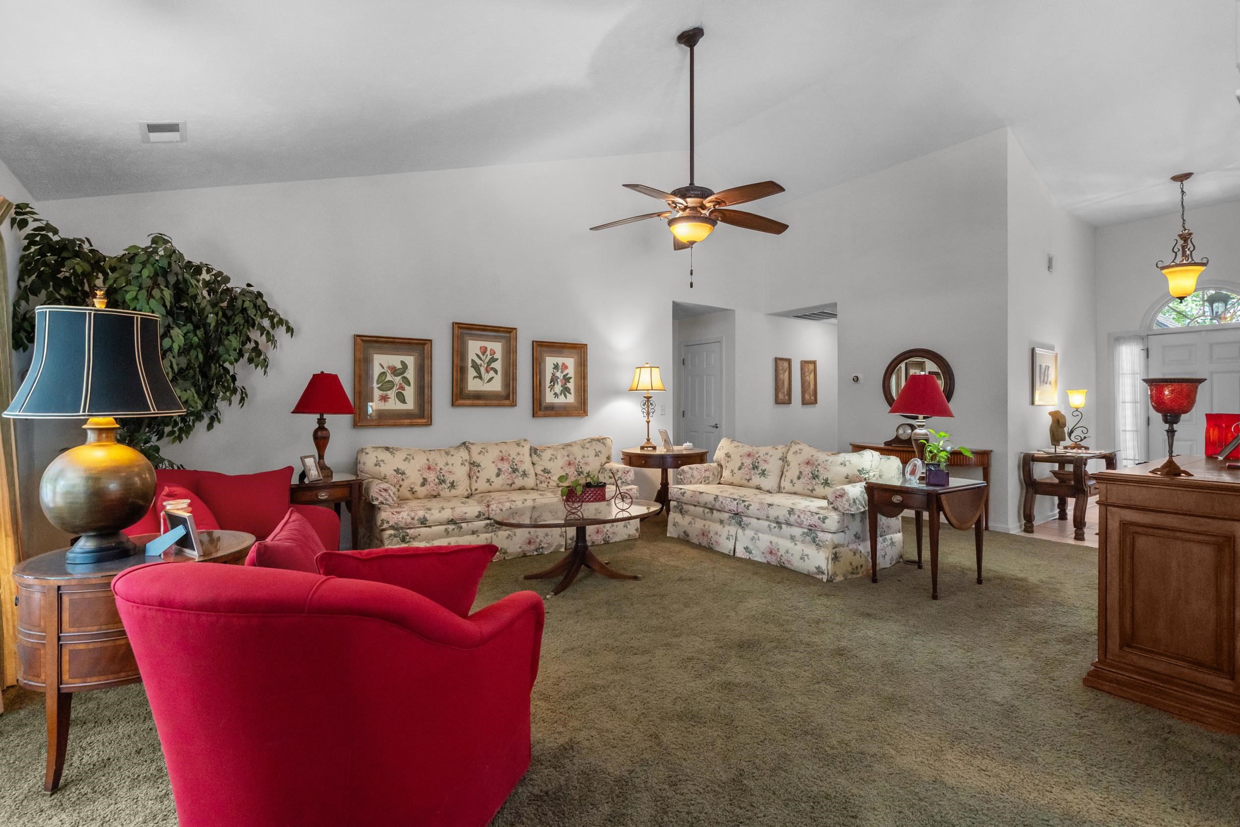 2818 Sanctuary Blvd. Property Photo 16