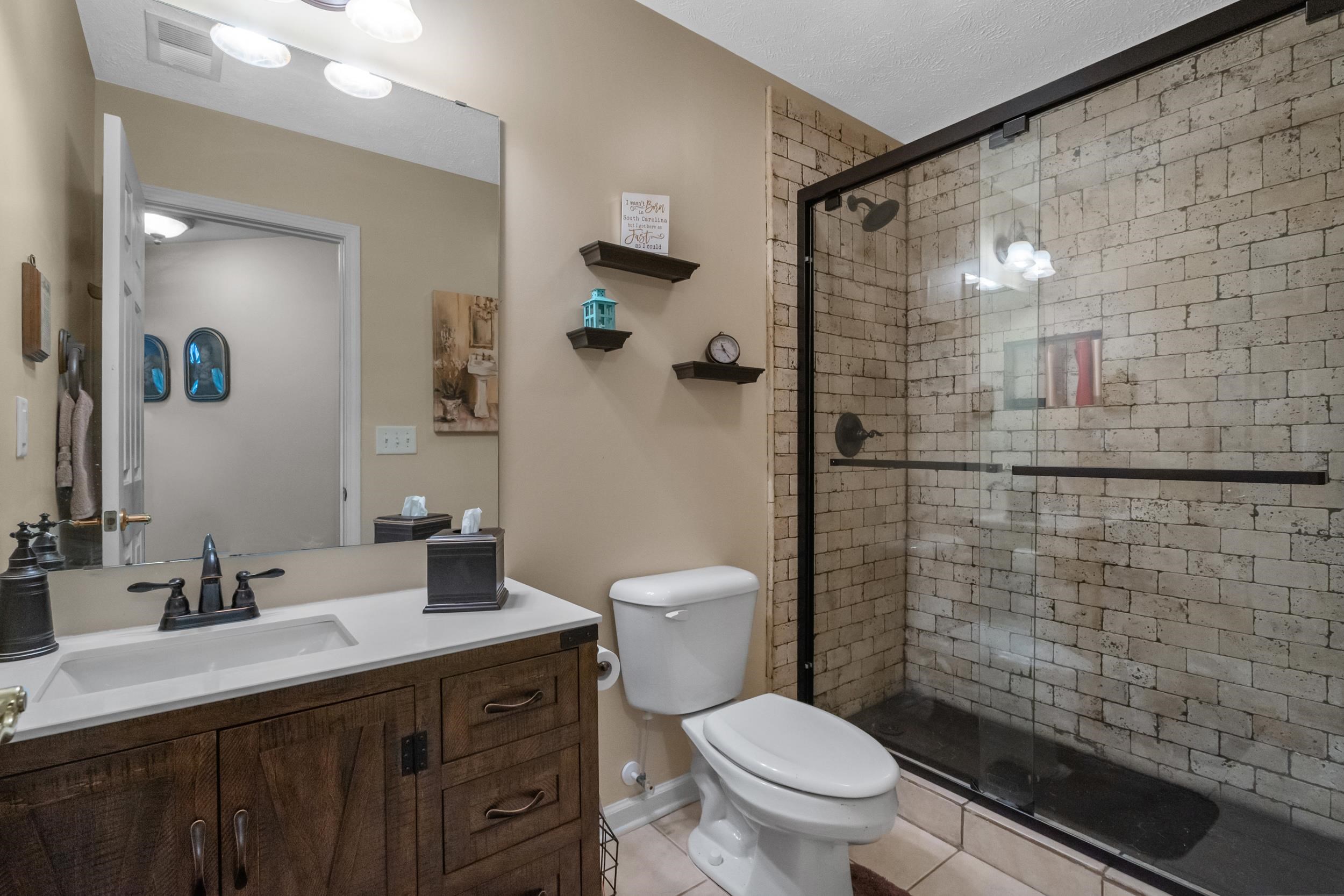 2818 Sanctuary Blvd. Property Photo 25