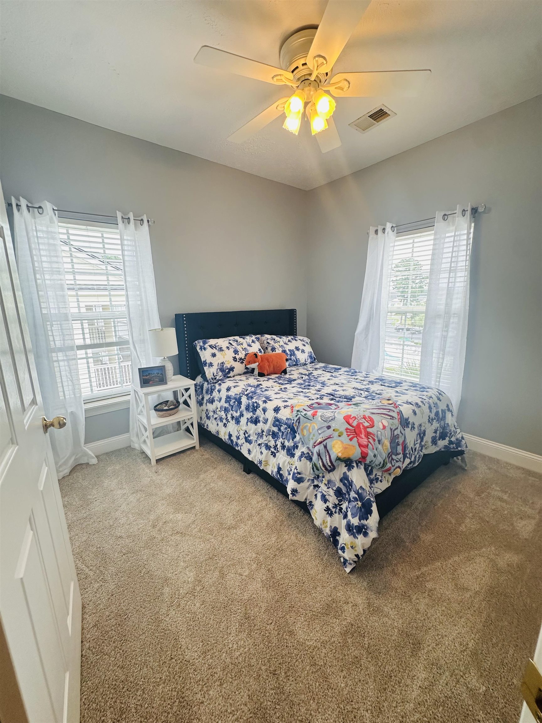 5070 Windsor Green Way Property Photo 9