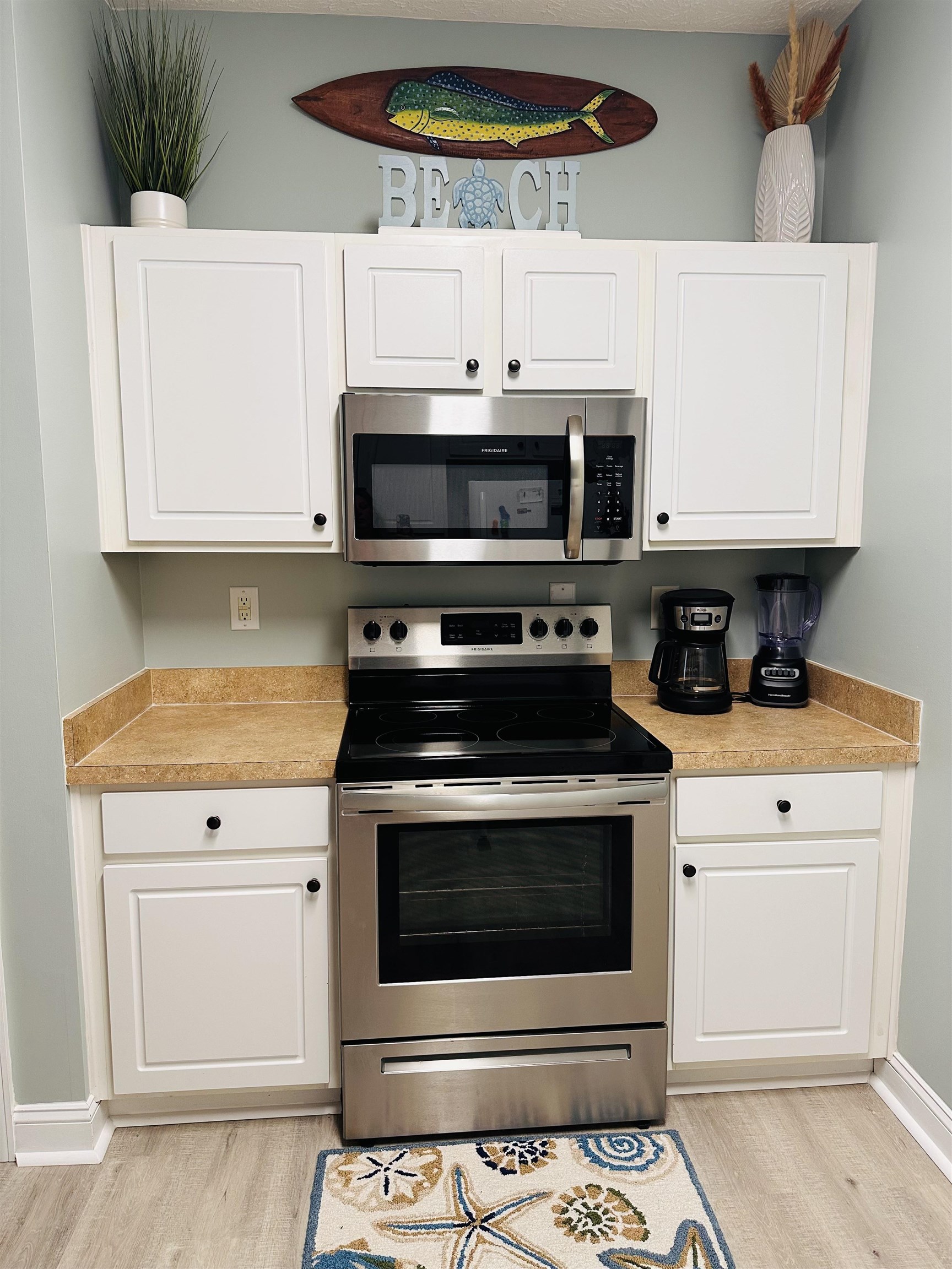 5070 Windsor Green Way Property Photo 16