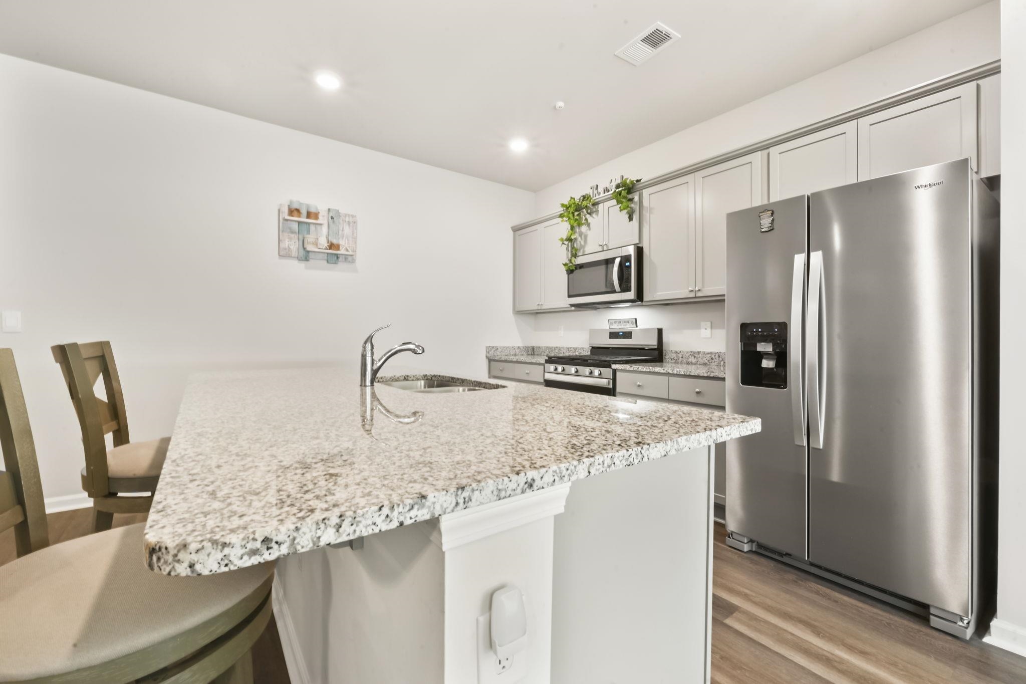 278 Columbus St. Property Photo 15