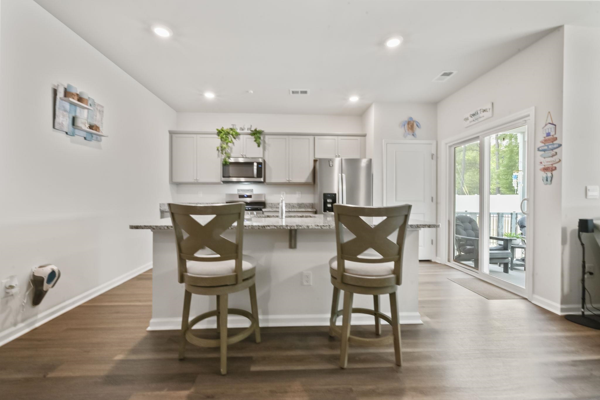 278 Columbus St. Property Photo 16